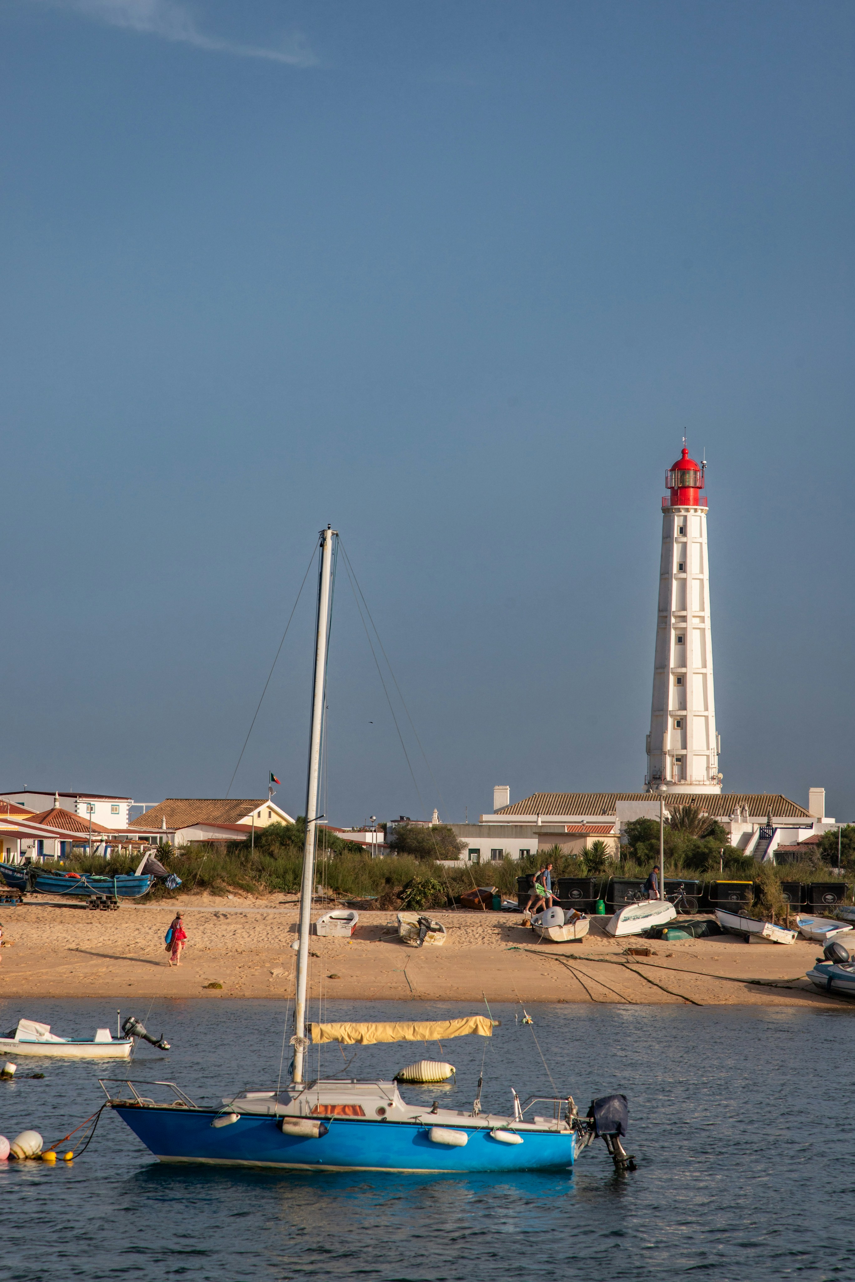 Where to Eat Near the Water