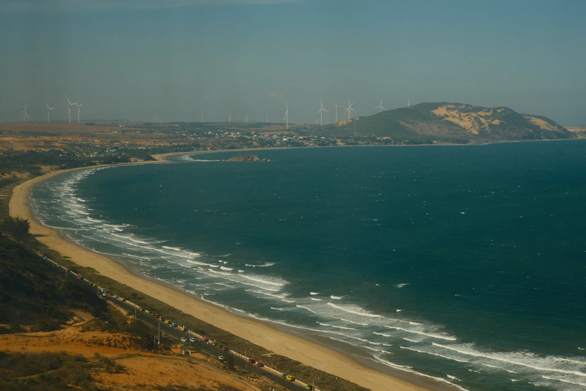 Kitesurfing and Coastal Waves along Mui Ne Beach