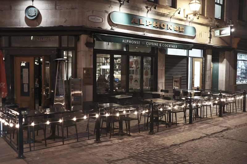 Best Late Night Coffee Places in Quebec City Still Open After Dark