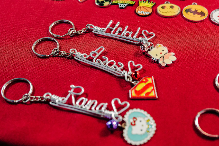 Personalised keepsake keychains and gift accessories