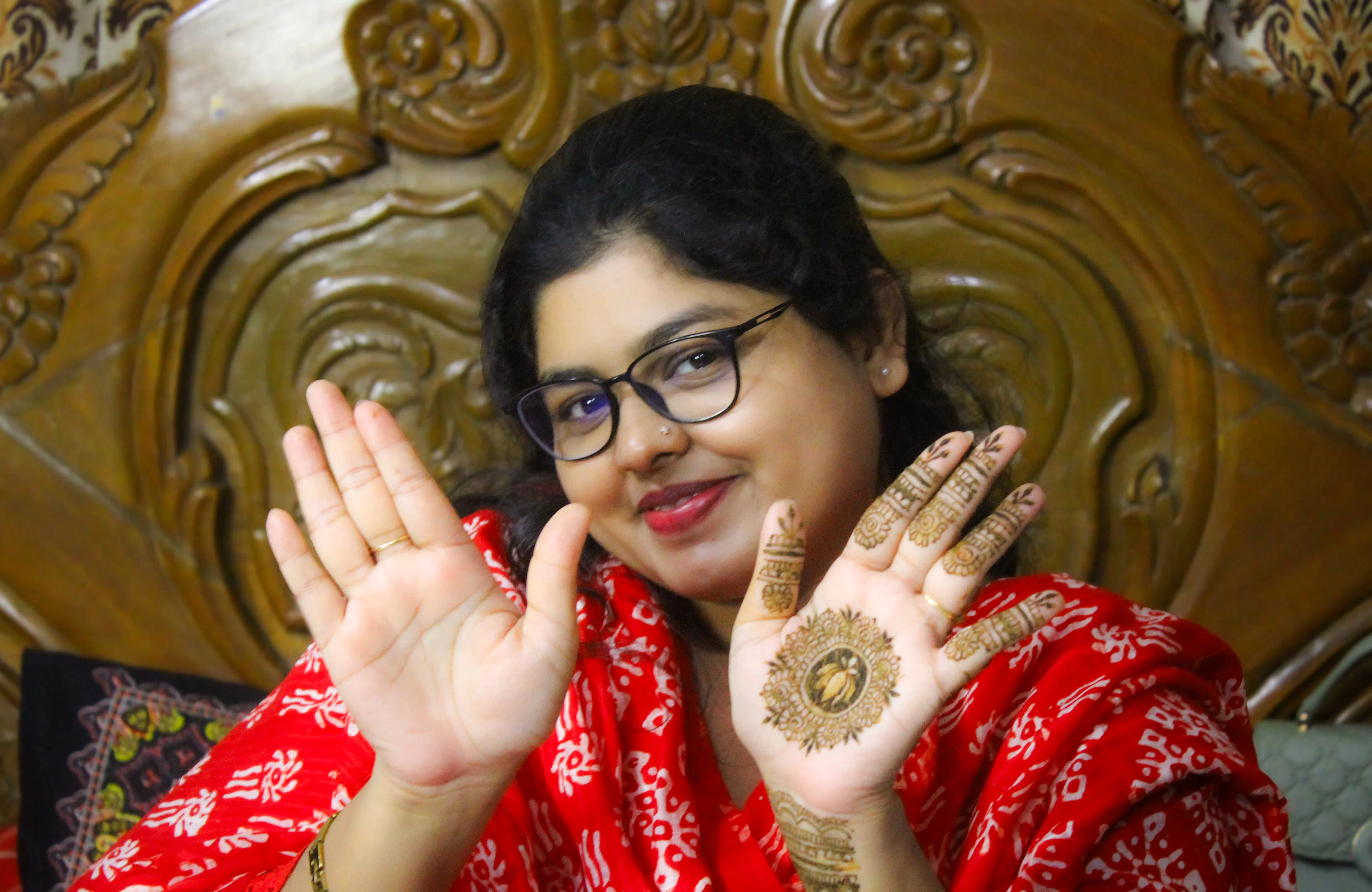 Henna for Grey Hair: How to Get Full Coverage