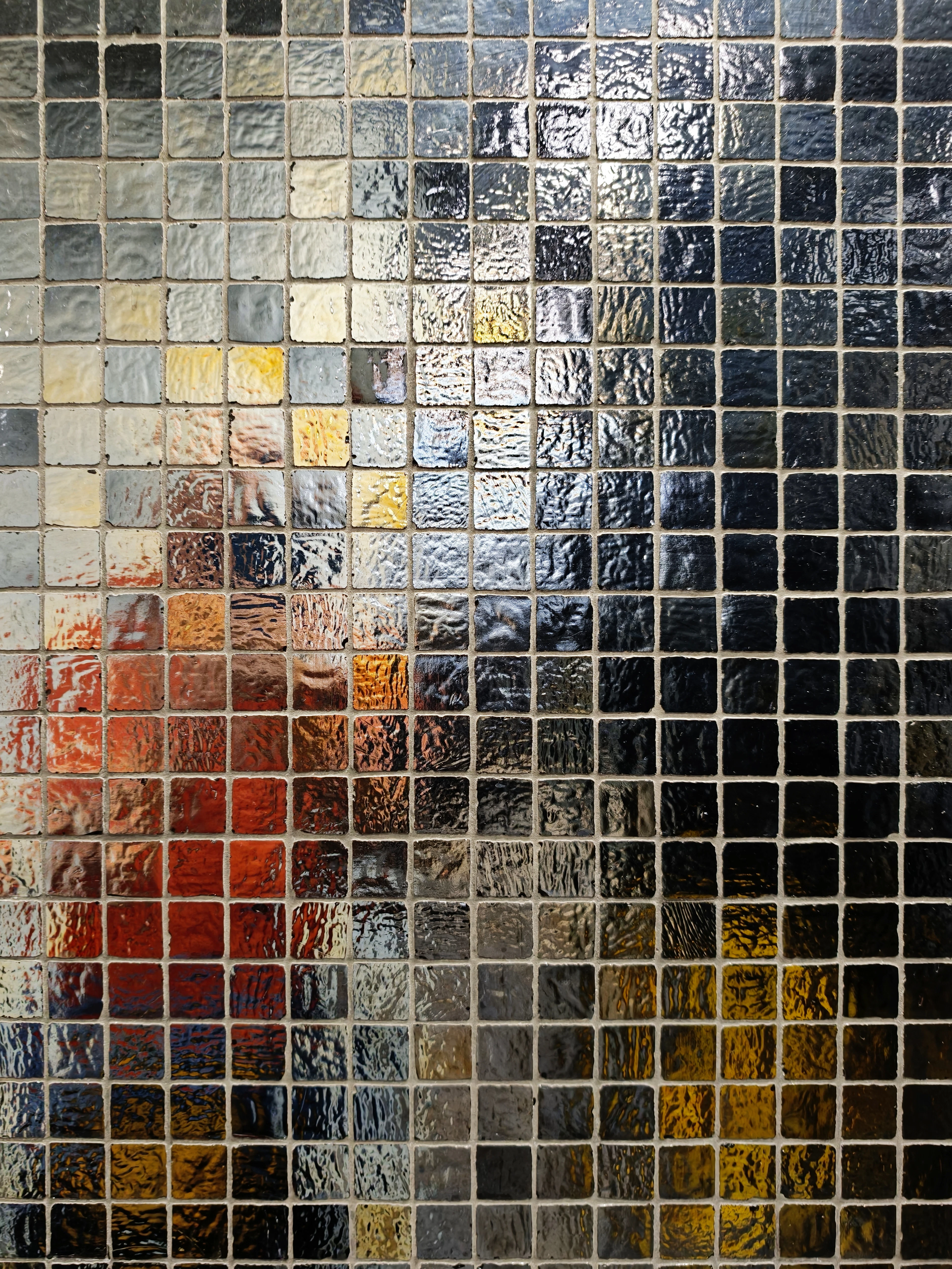 Glass mosaic tiles
