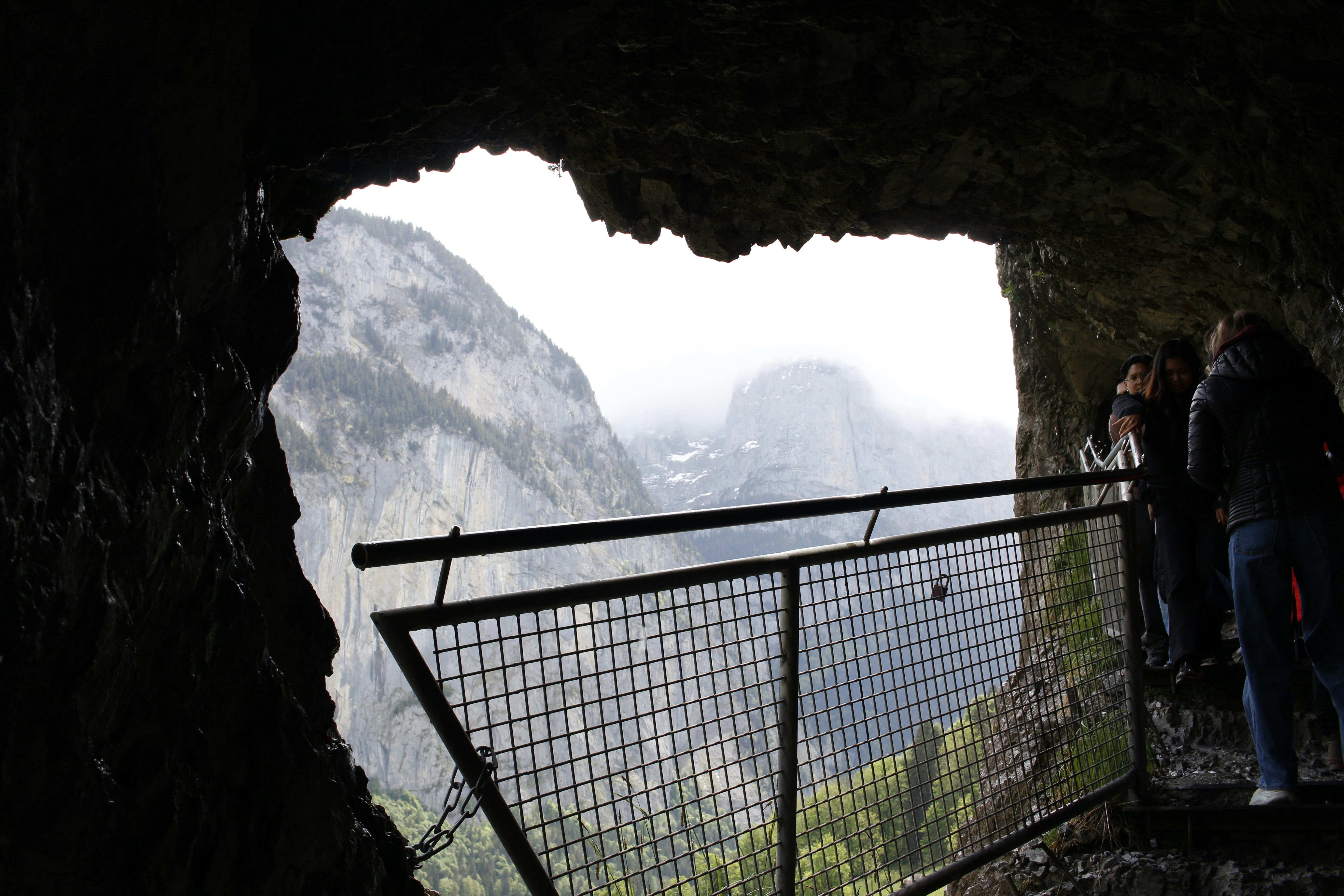 The Geography of Cave Ice: Elevation and Latitude Matter - predict cave ice formations summer