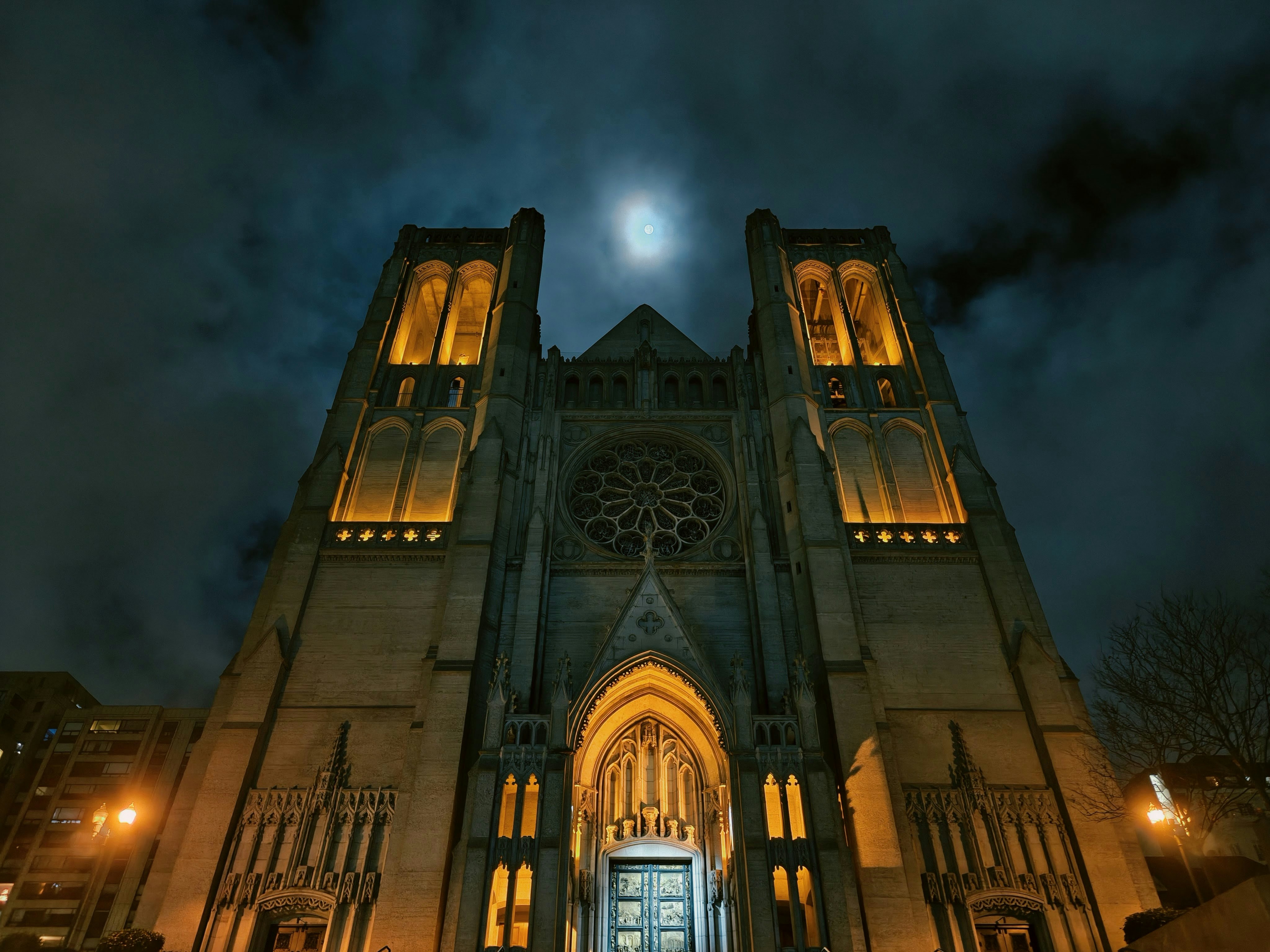 AURA at Grace Cathedral