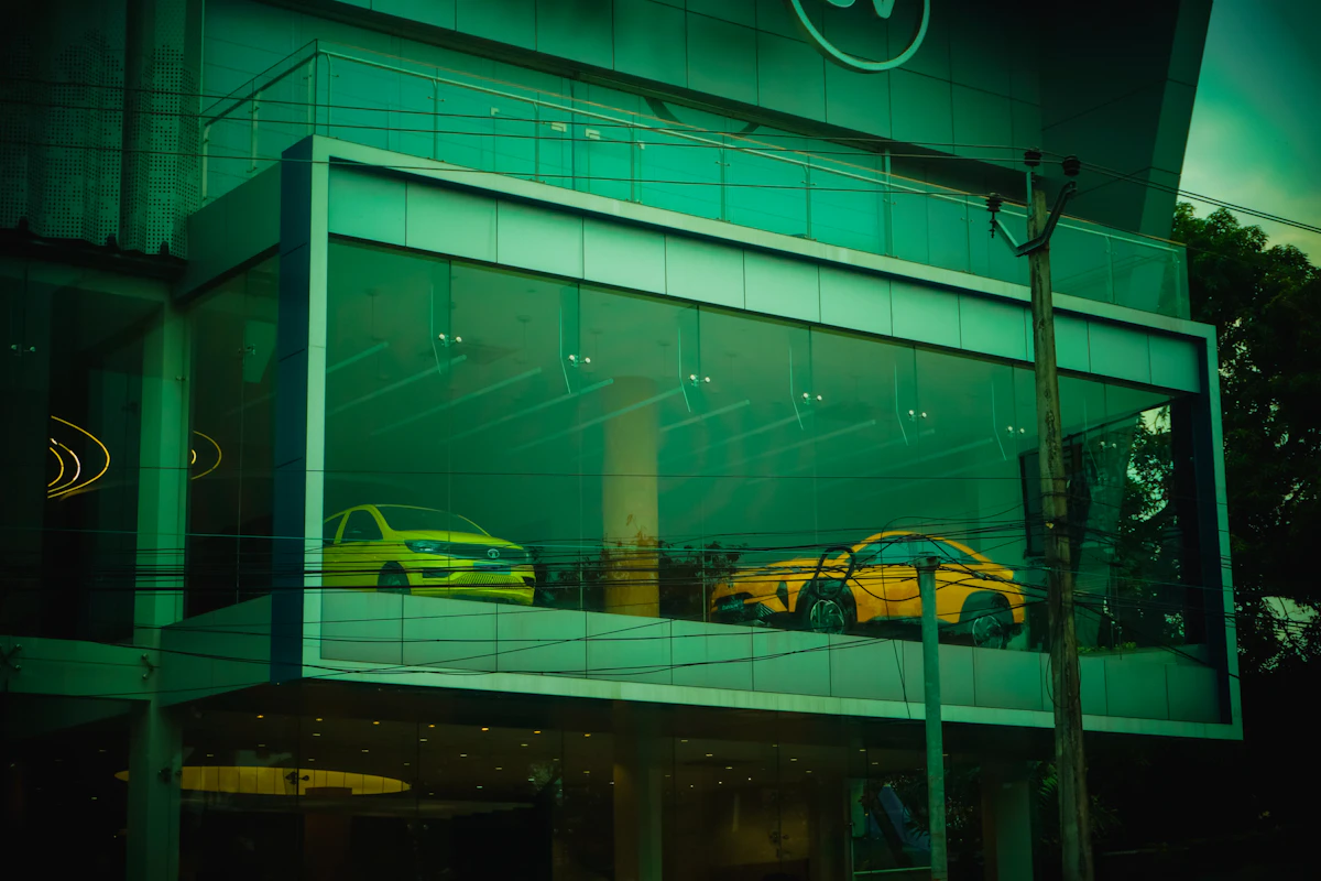 Dealership Review Software Cost: $200-$600/mo [Analysis]