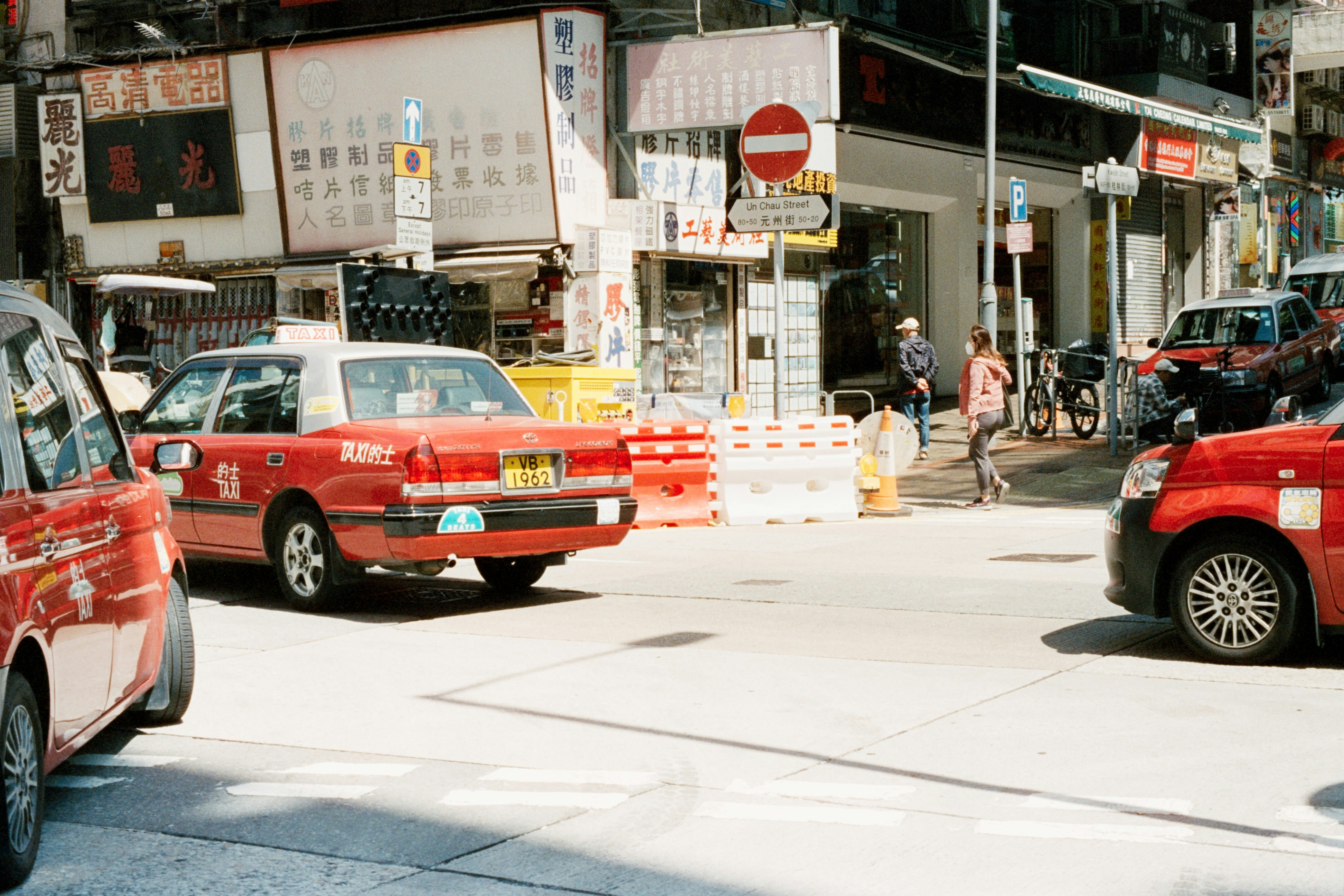 Photo by zhenyao_photo