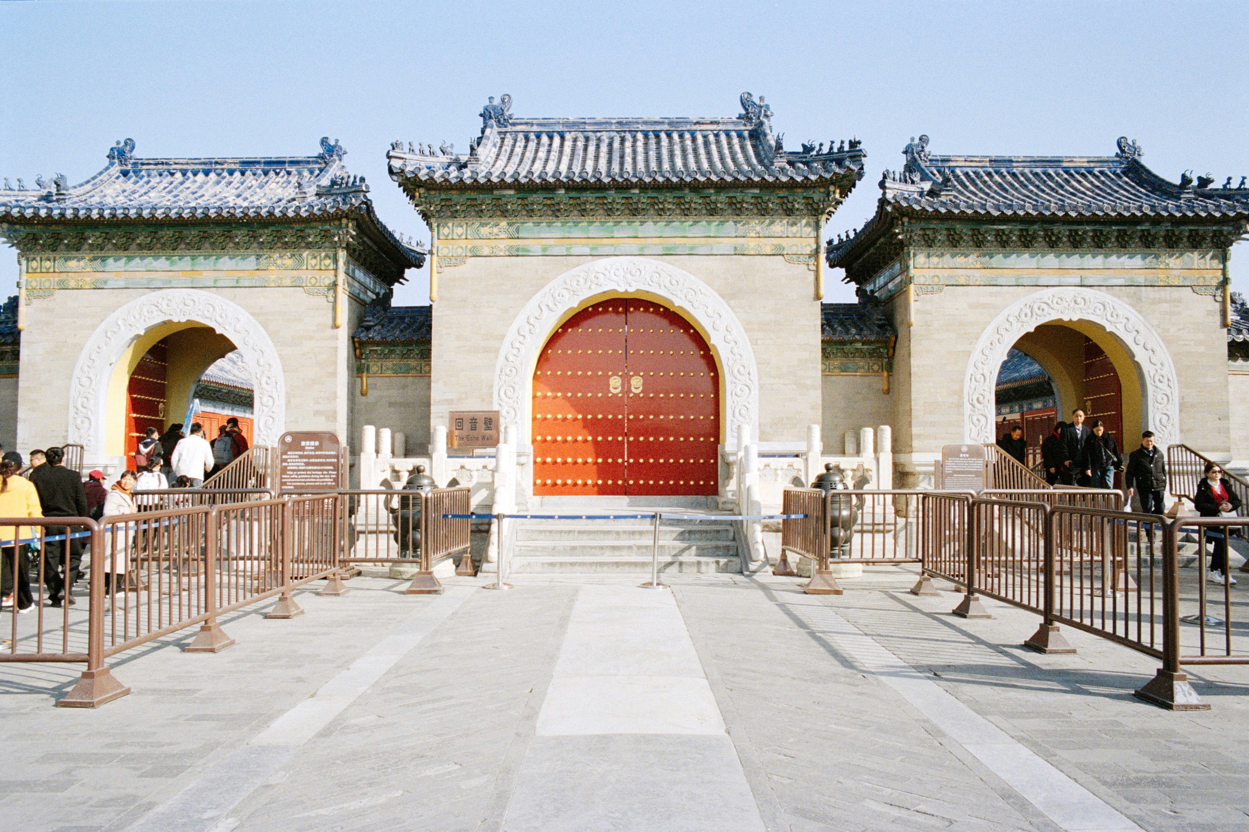 Photo by zhenyao_photo