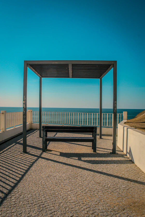 Terraza amoblada con vista y protección solar