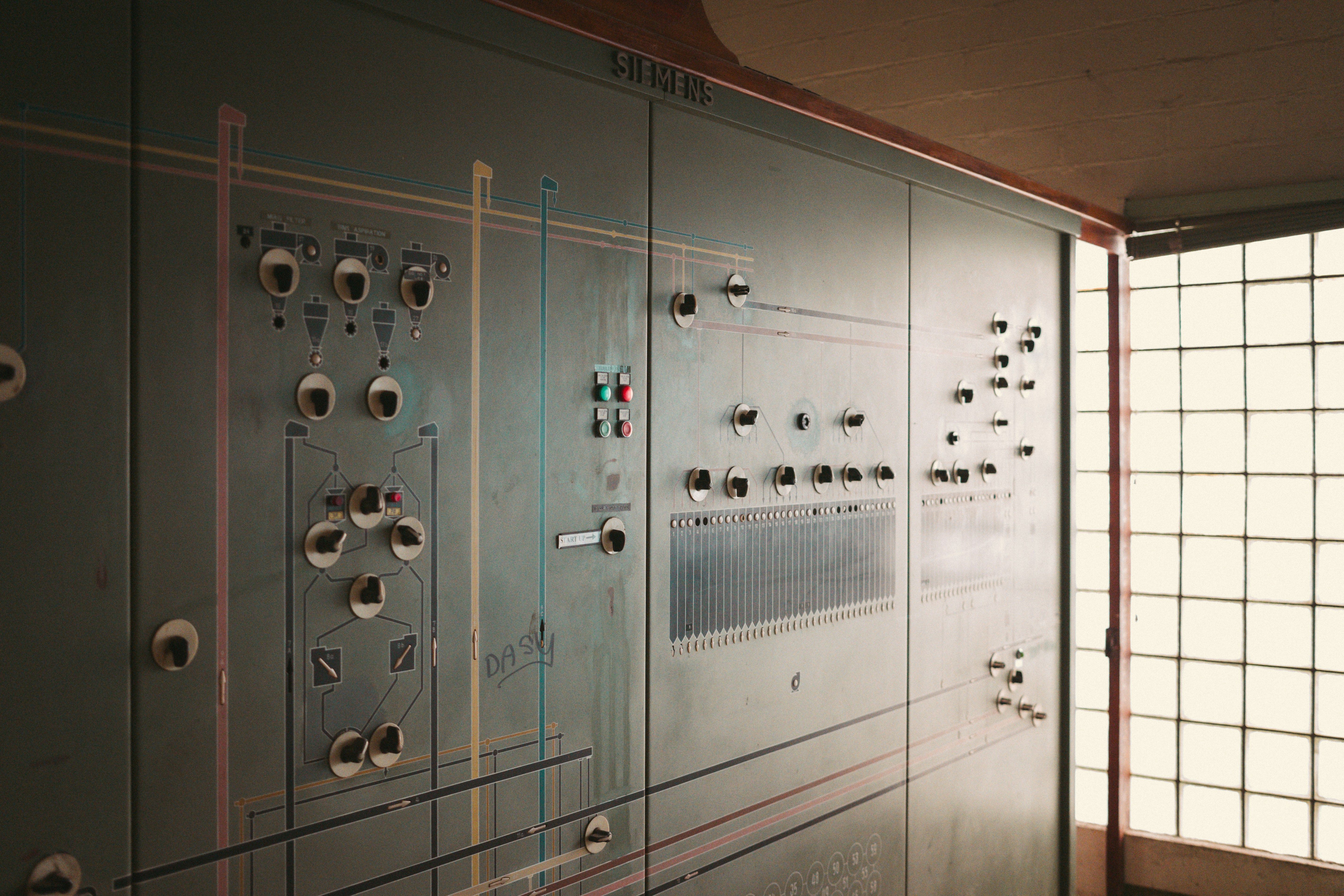 CNC control panel of a modern horizontal boring mill