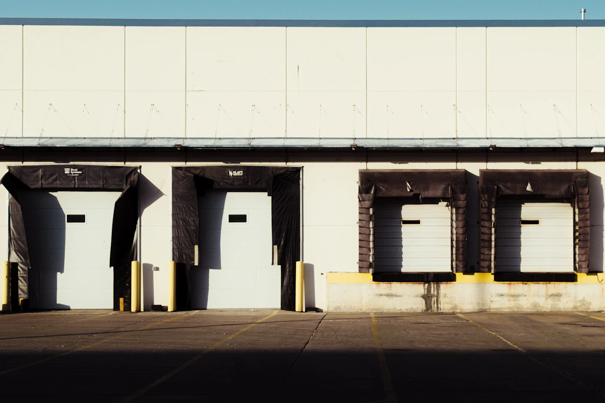 What Dragonwing IQ10 Means for Logistics Operators