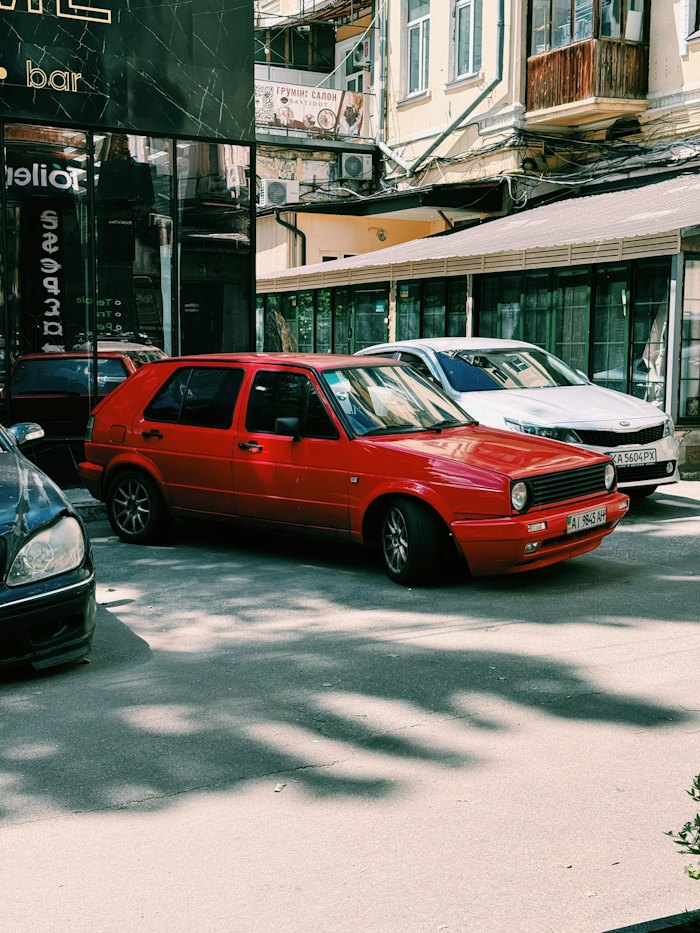 Rode Volkswagen Golf II