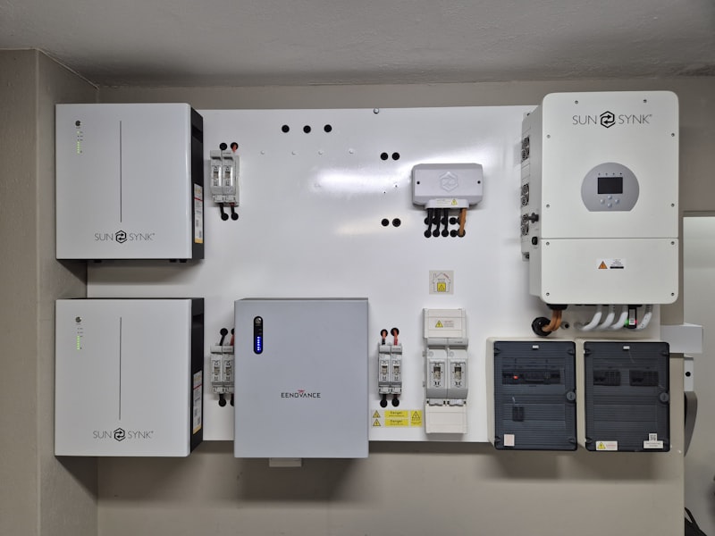 Bateria solar residencial instalada para armazenamento de energia