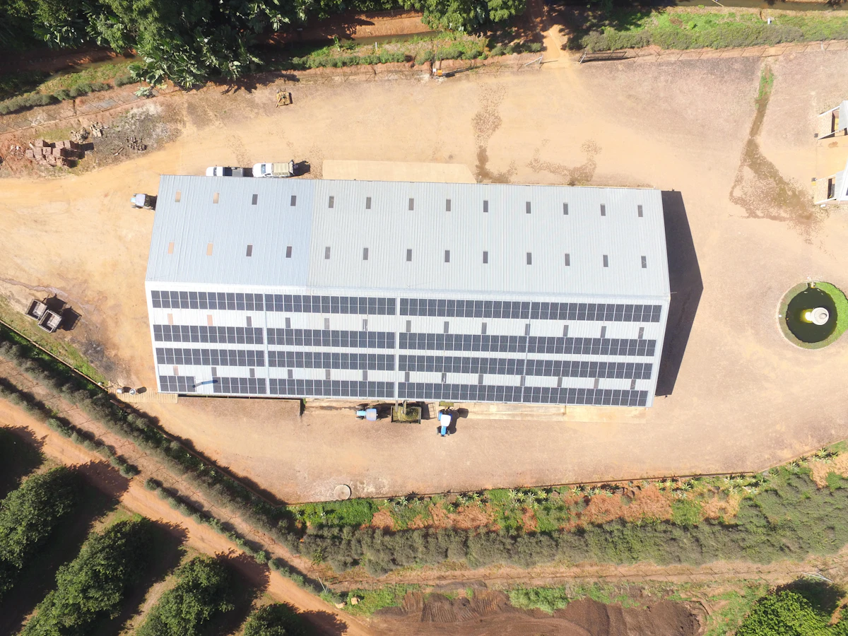 Cold storage and refrigeration solar application