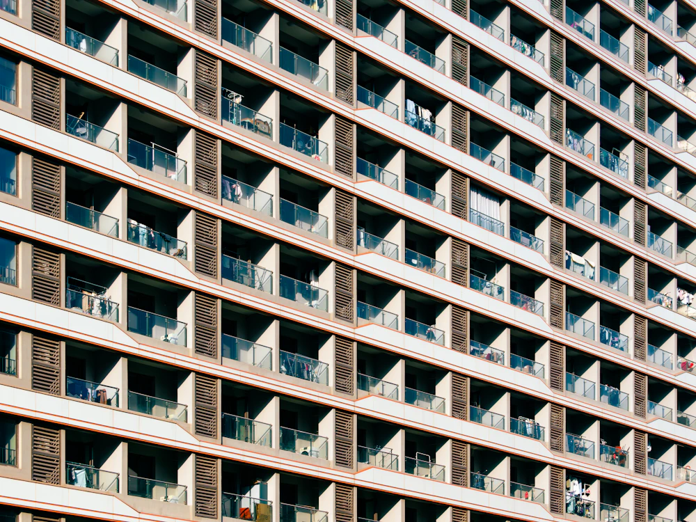 Facciata di un moderno complesso immobiliare