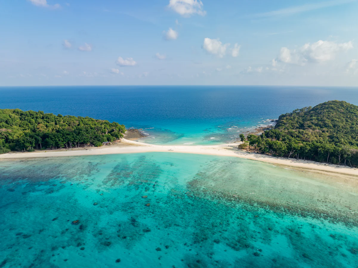Cinque Island