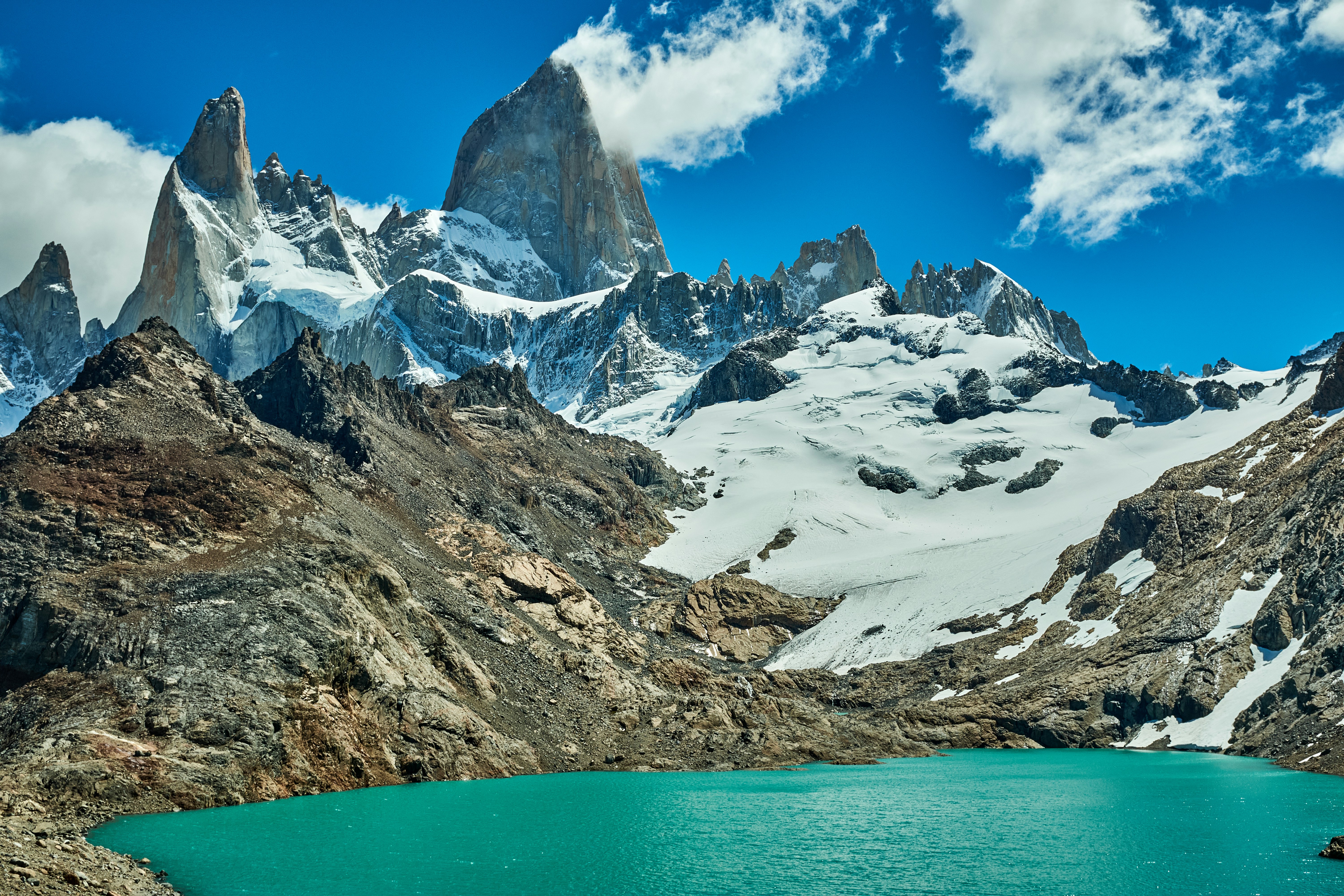 View on the Fitz Roy range from Lago de Los Tres, Parque Nacional Los Glaciares, Patagonia, Argentina