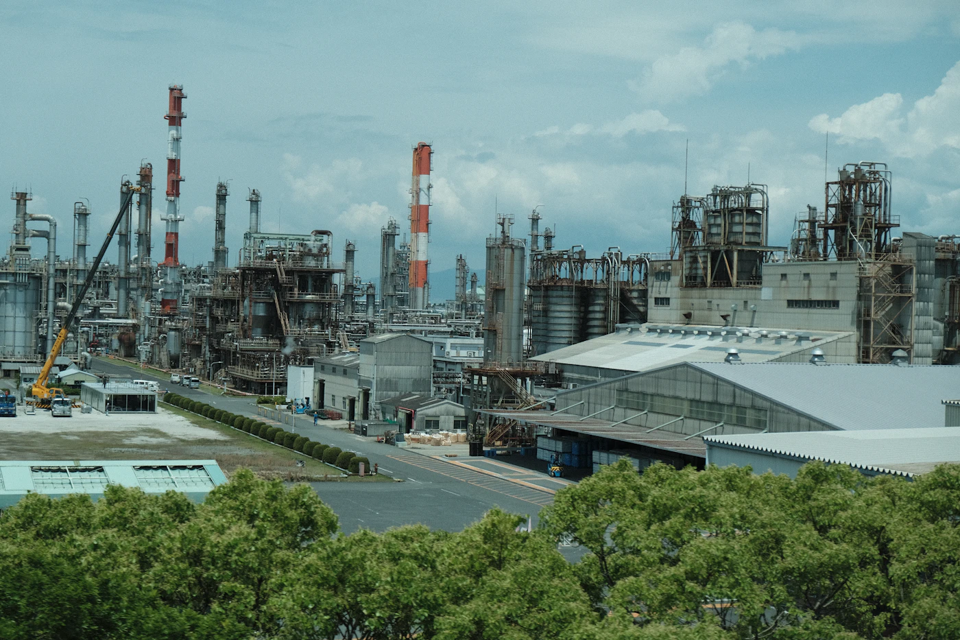 Petrochemical and refining industrial complex