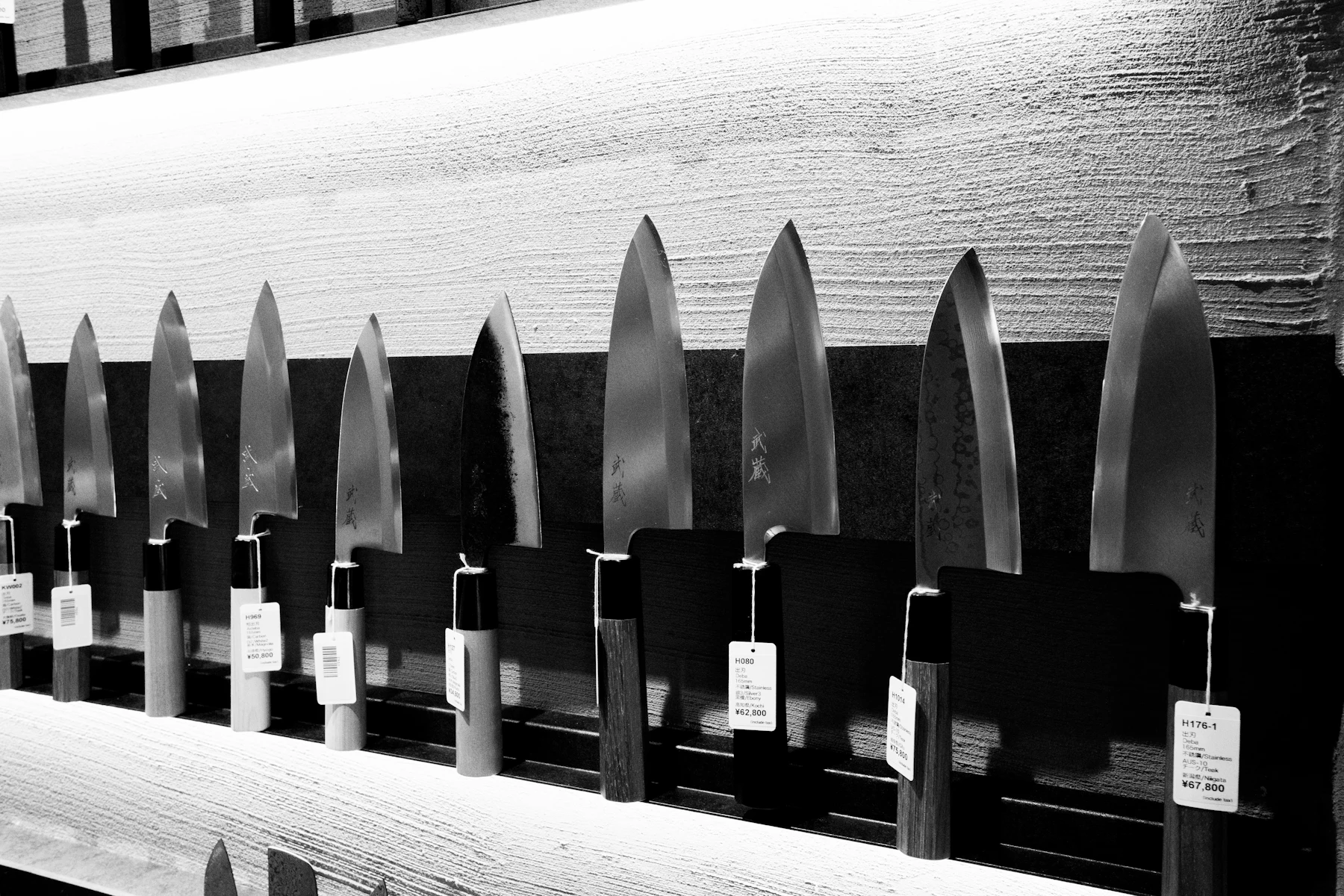 A row of chef knives
