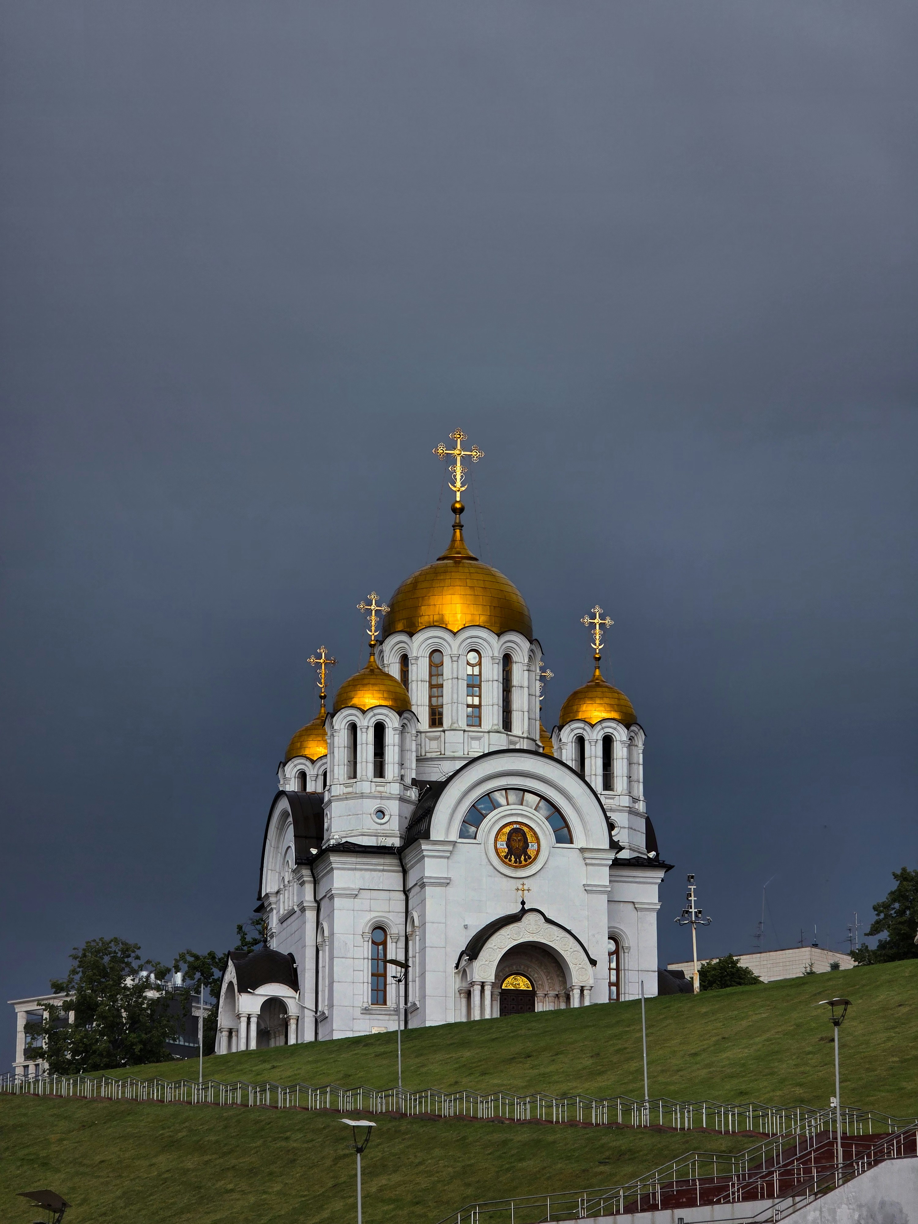 Photo by dervito