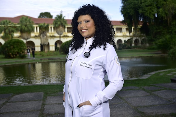 Dr. Sarah Harlow, Founder & Medical Director