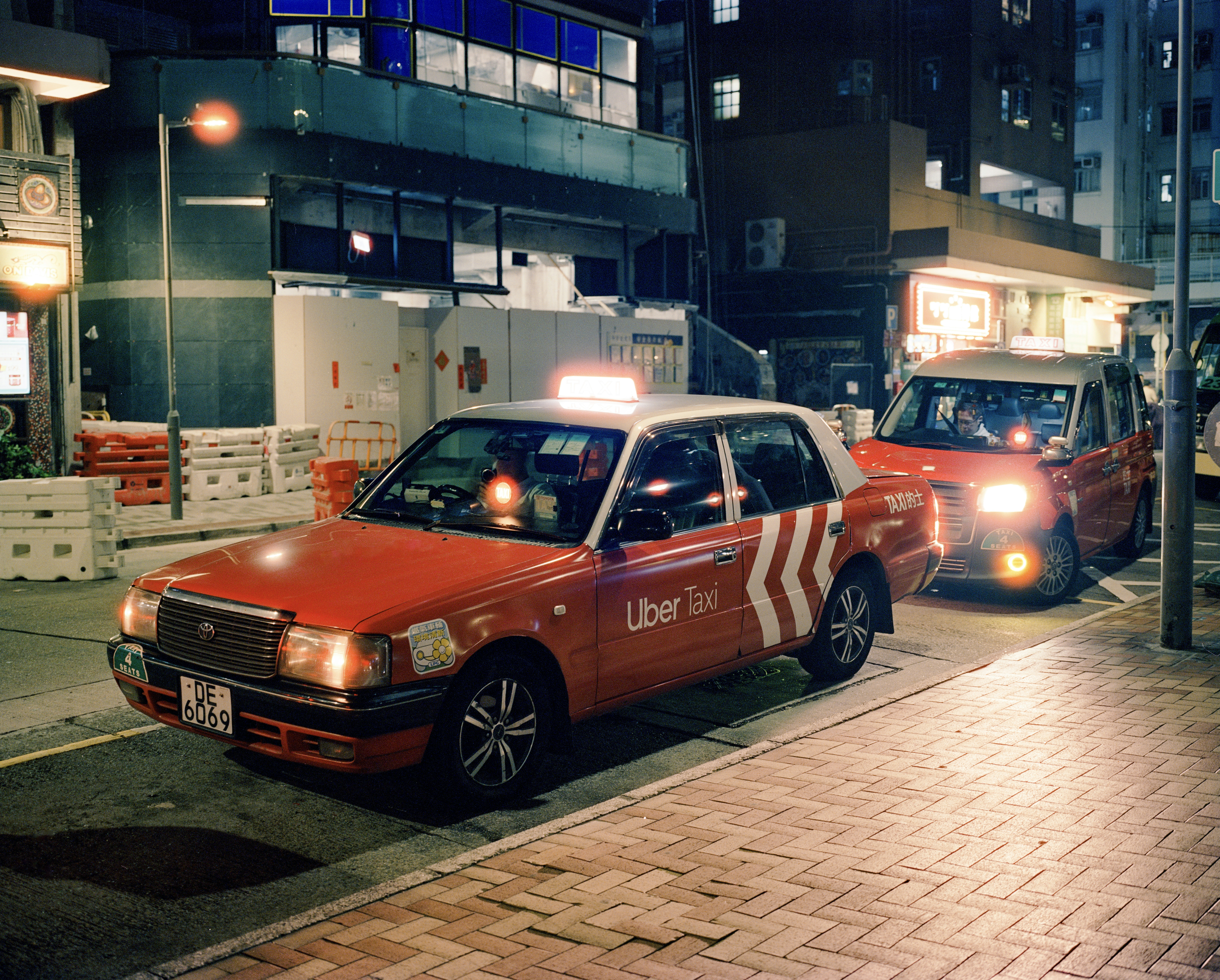 Photo by zhenyao_photo