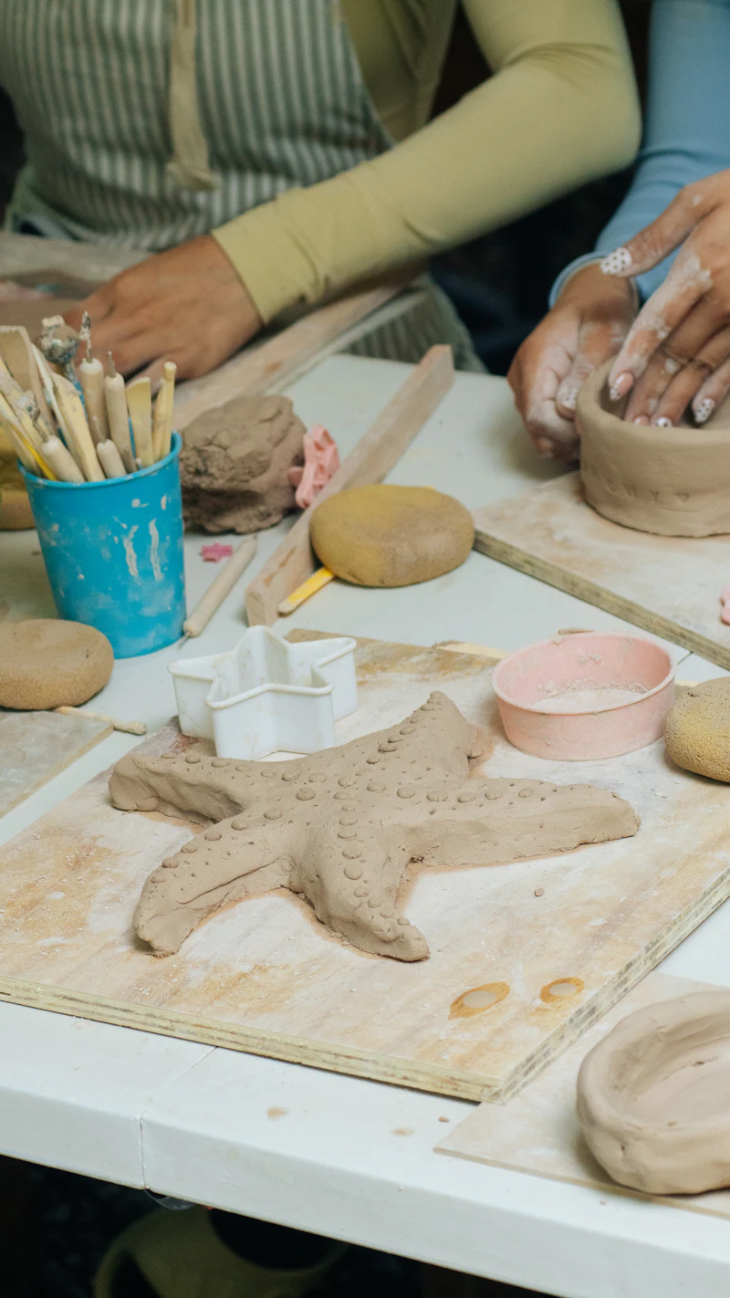 Air-dry clay, atelier créatif chez KANO
