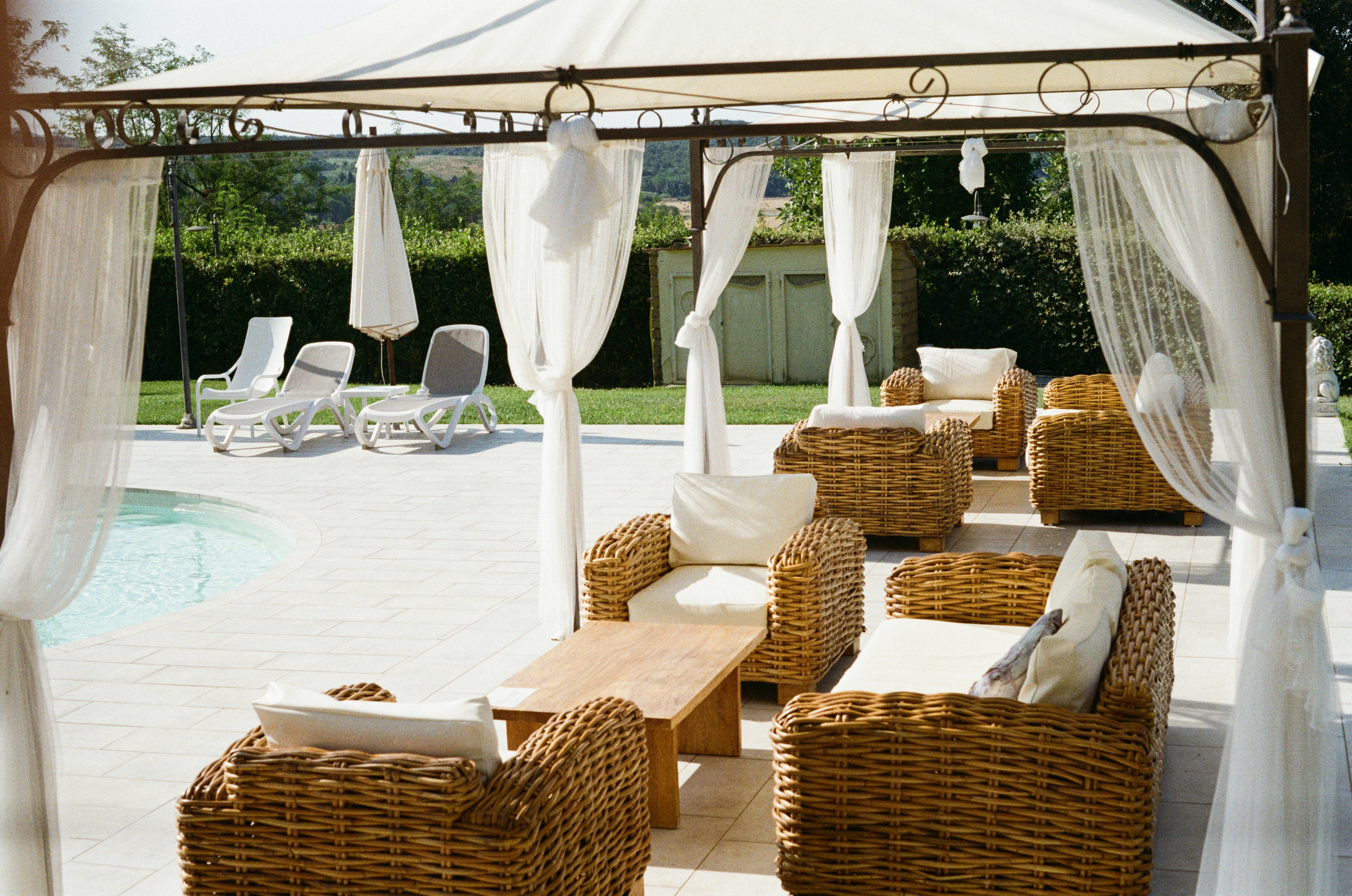 modern patio privacy curtains, wallpaper, Outdoor Patio with Shower Curtain: Creative Privacy & Decor Ideas 3