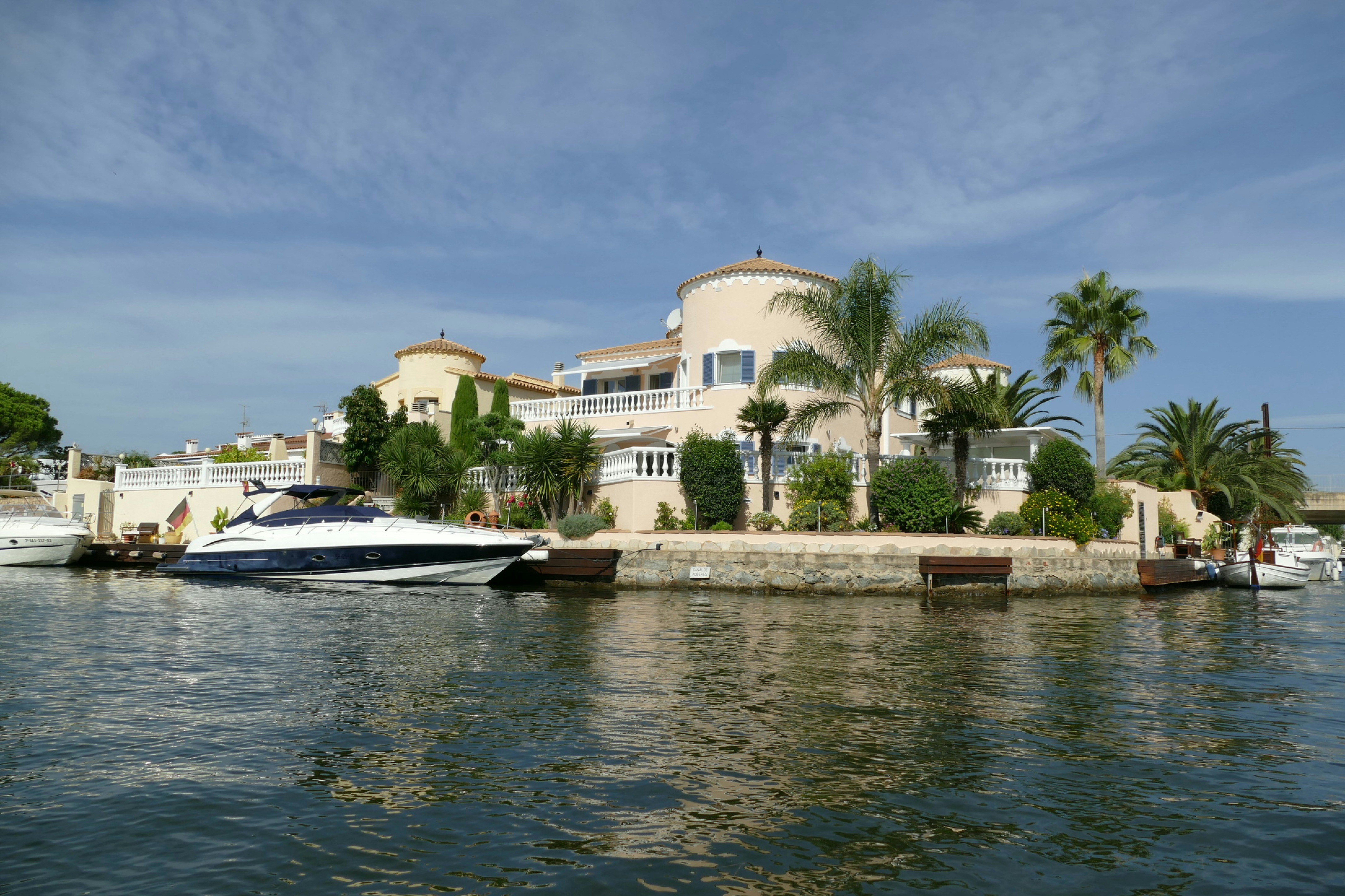 What Questions Should I Ask Before Hiring a Listing Agent for a Waterfront Estate in St. Pete?