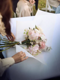Fresh seasonal flowers for Mt Roskill florist page