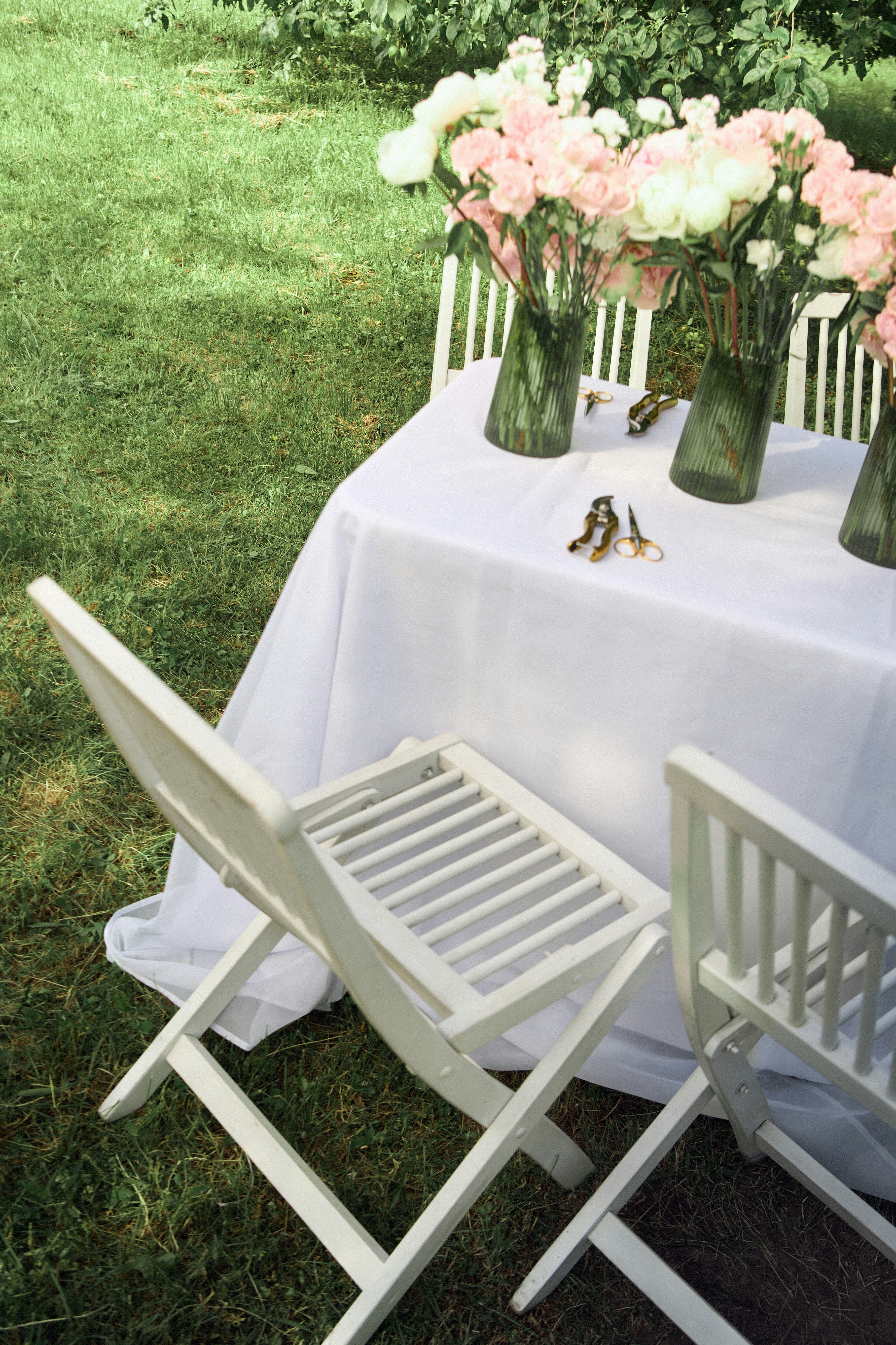 elegant garden wedding table, wallpaper, Garden Wedding Catering Budget: Complete Planning & Saving Guide 3