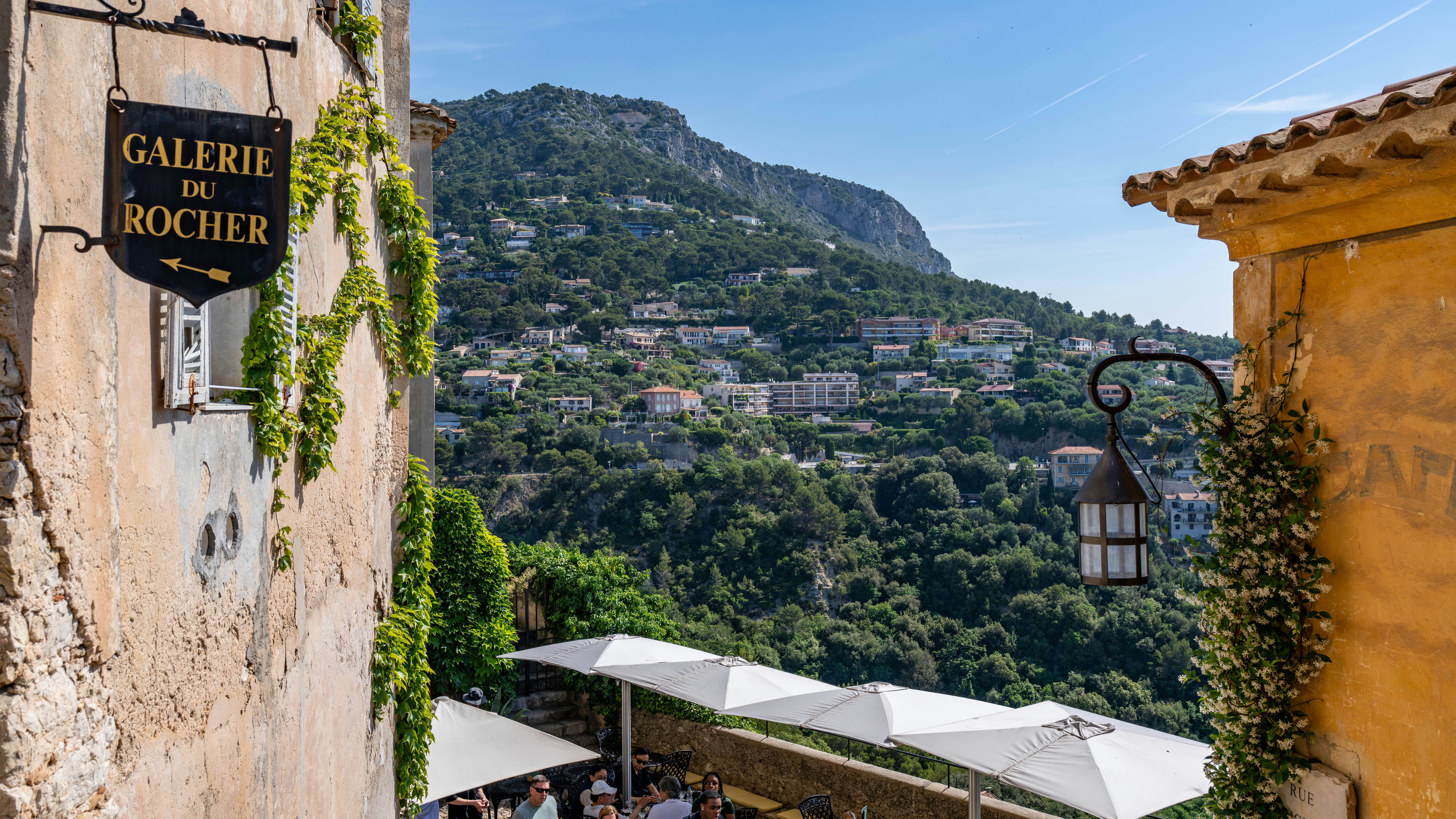 Café Des Arcades — Valbonne
