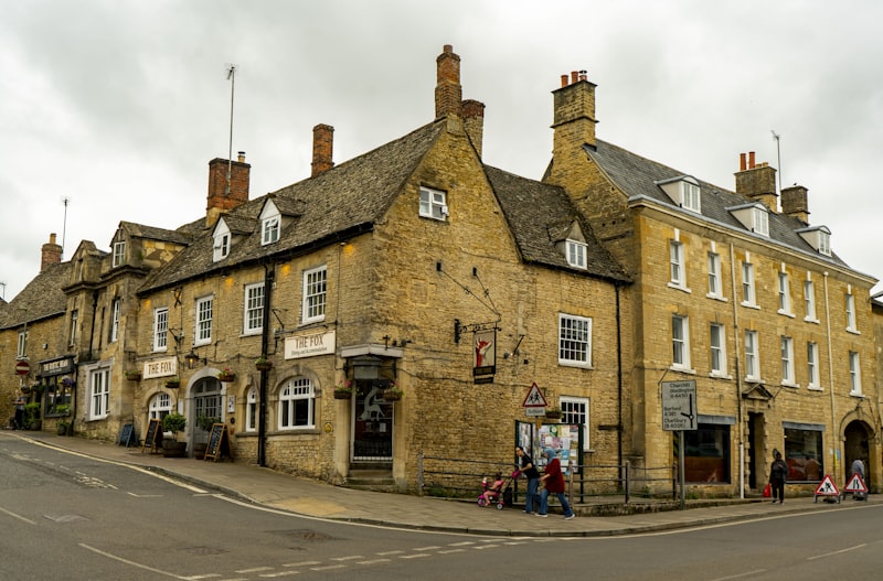 Town-centre coaching inn at Settle, Ribblesdale