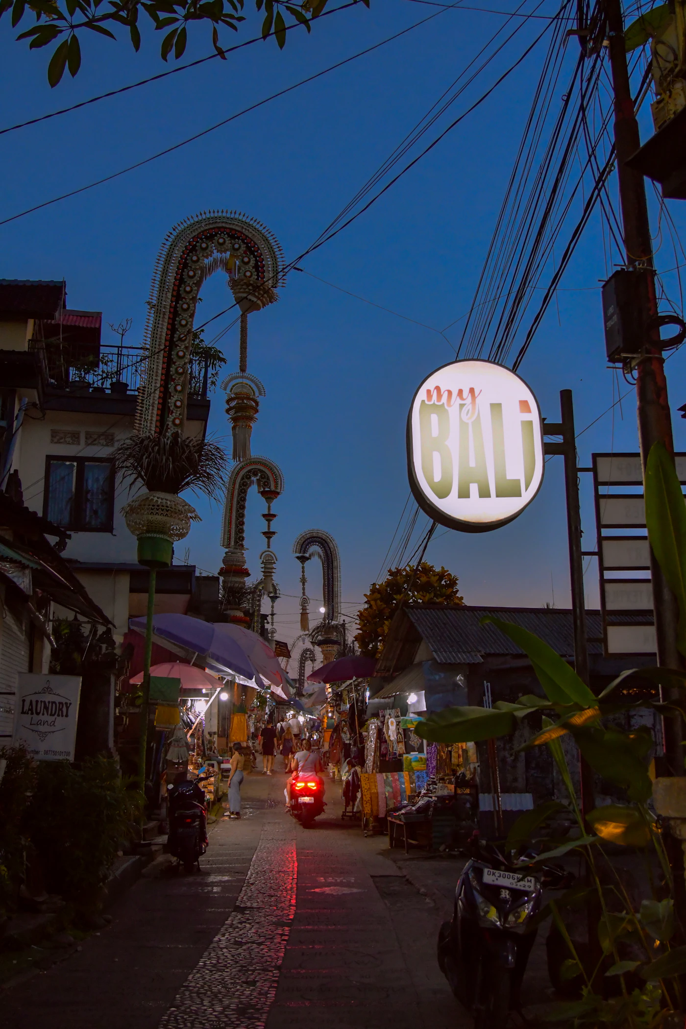 Illustrative image for bali nightlife: choose an area that suits your evening.