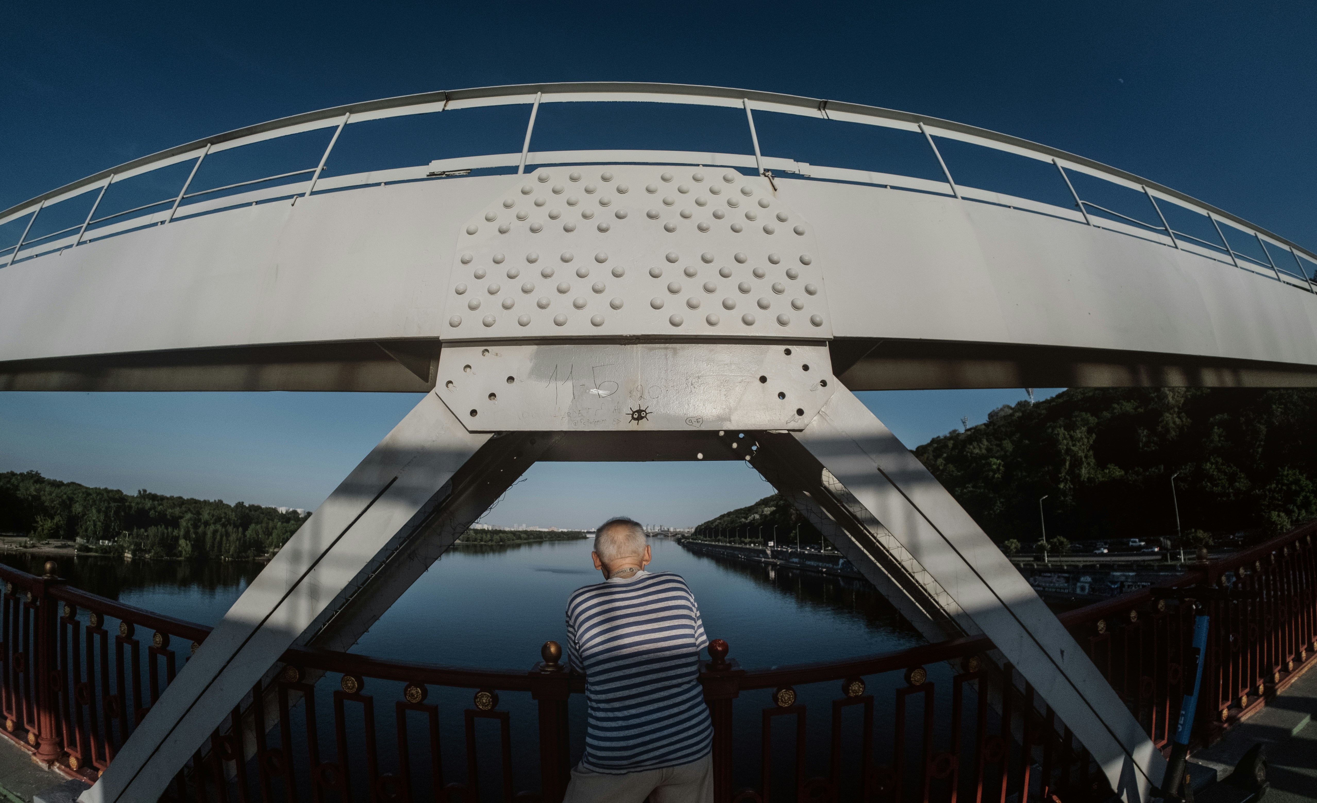 When it comes time for you to better your photographic skills, you may wonder where to begin. There are so many things to consider when using a camera and learning how to take a great photo. The tips in this article can provide you with what you need to b