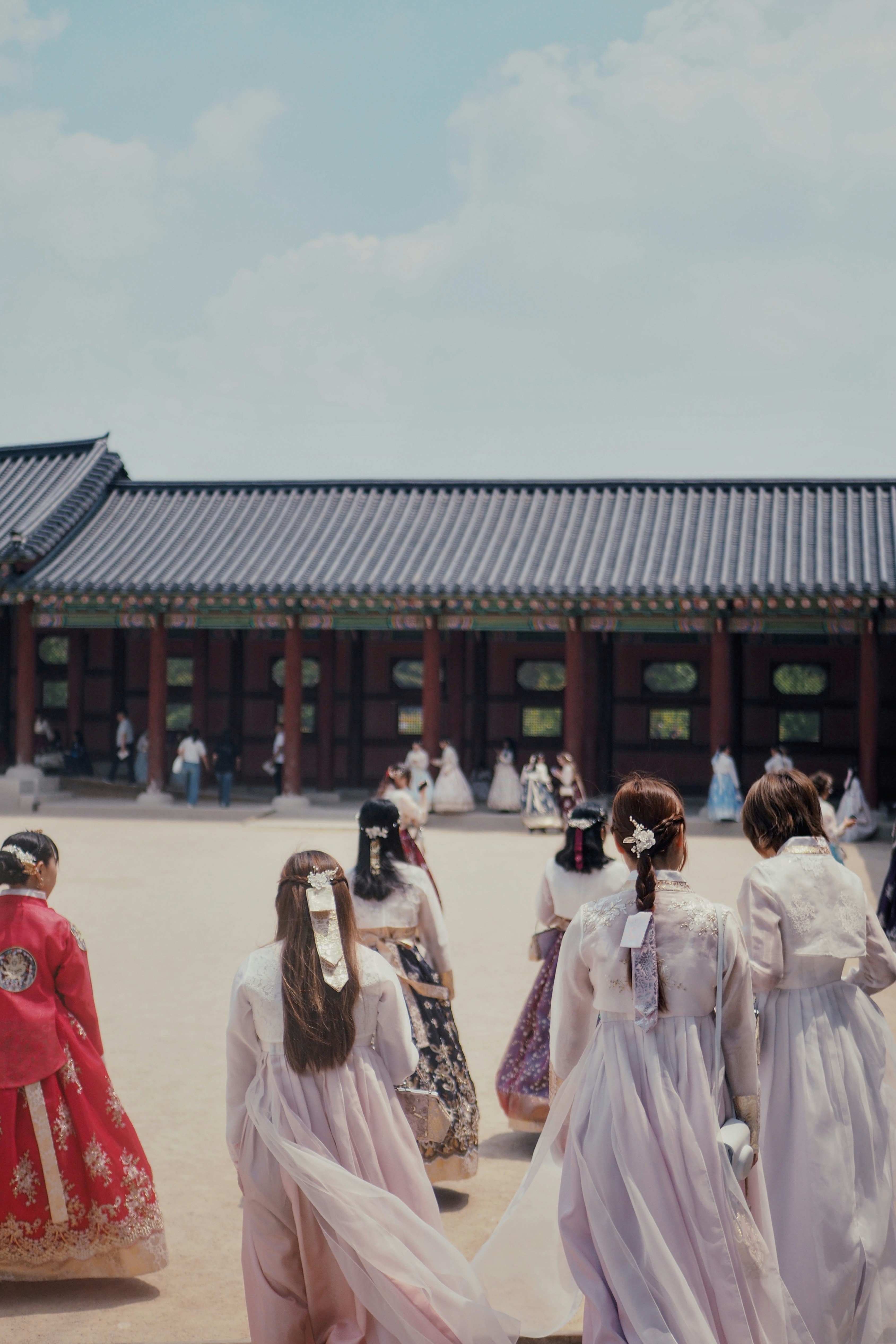 HYBE Insight (Yongsan, Hannam)
