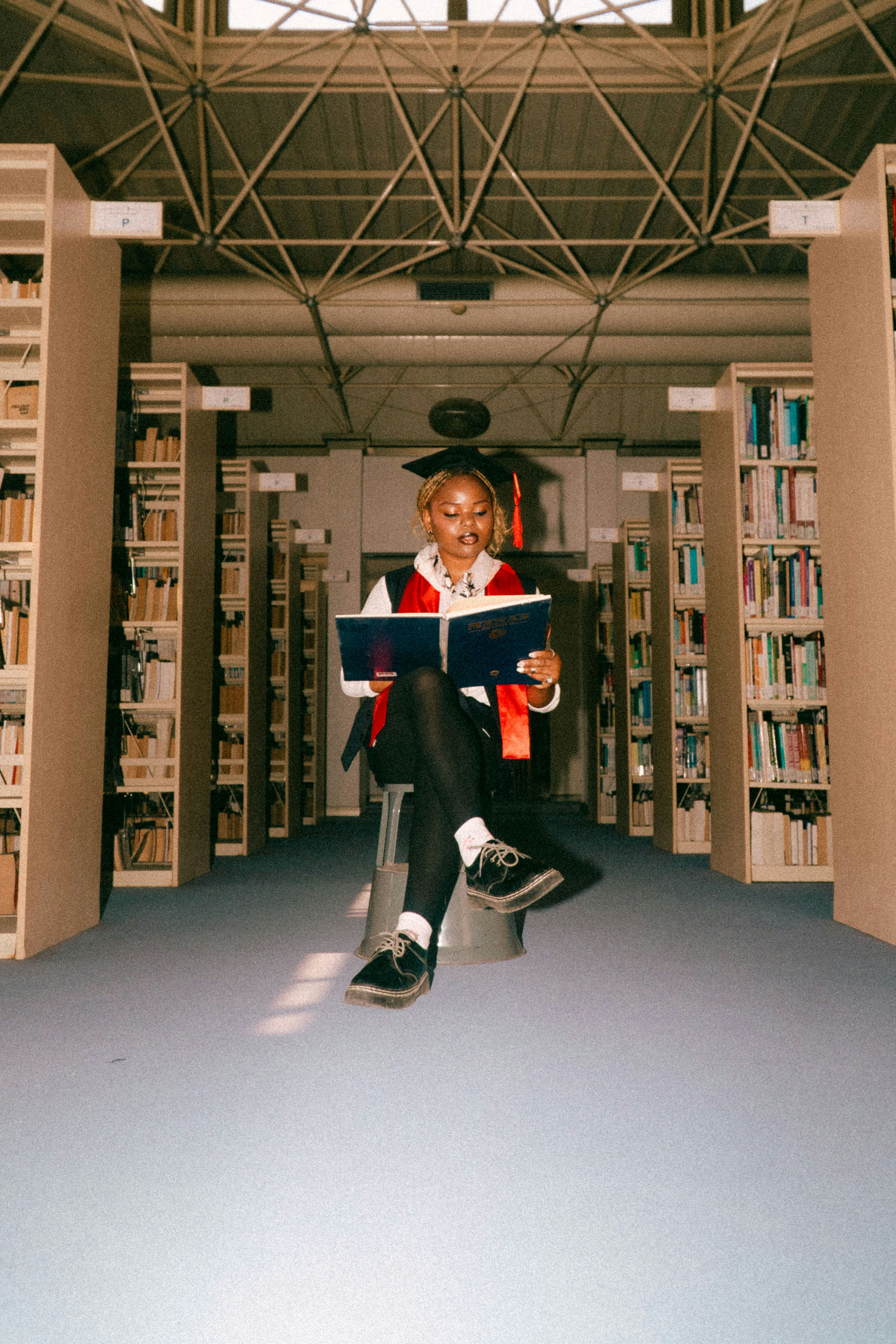 図書館の大学院用読書