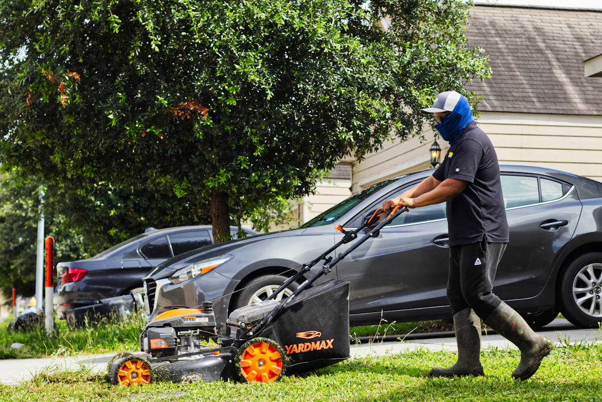 7 Best No-Show Follow-Up Tools for Landscaping Crews 2026