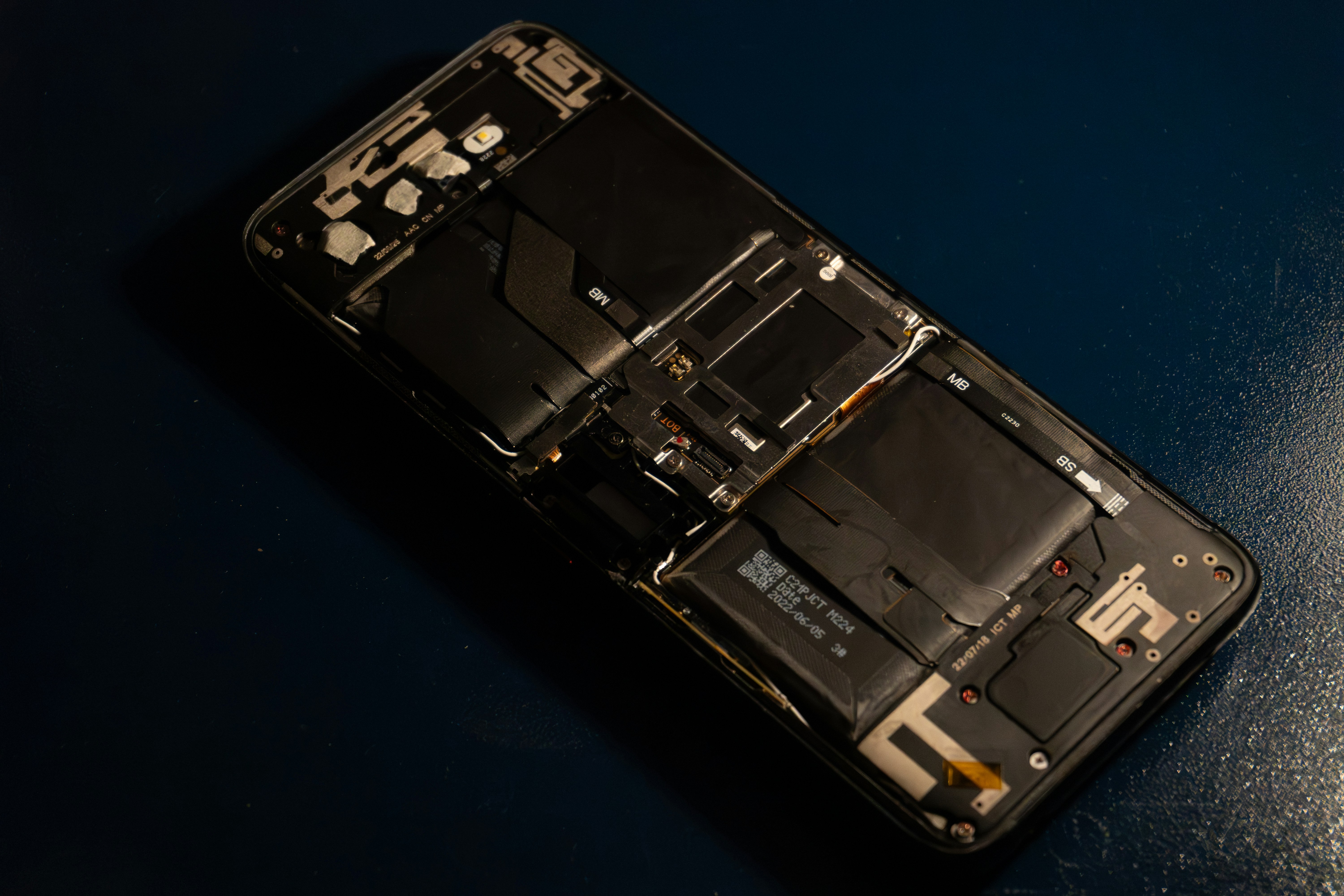 Display-Austausch am Smartphone