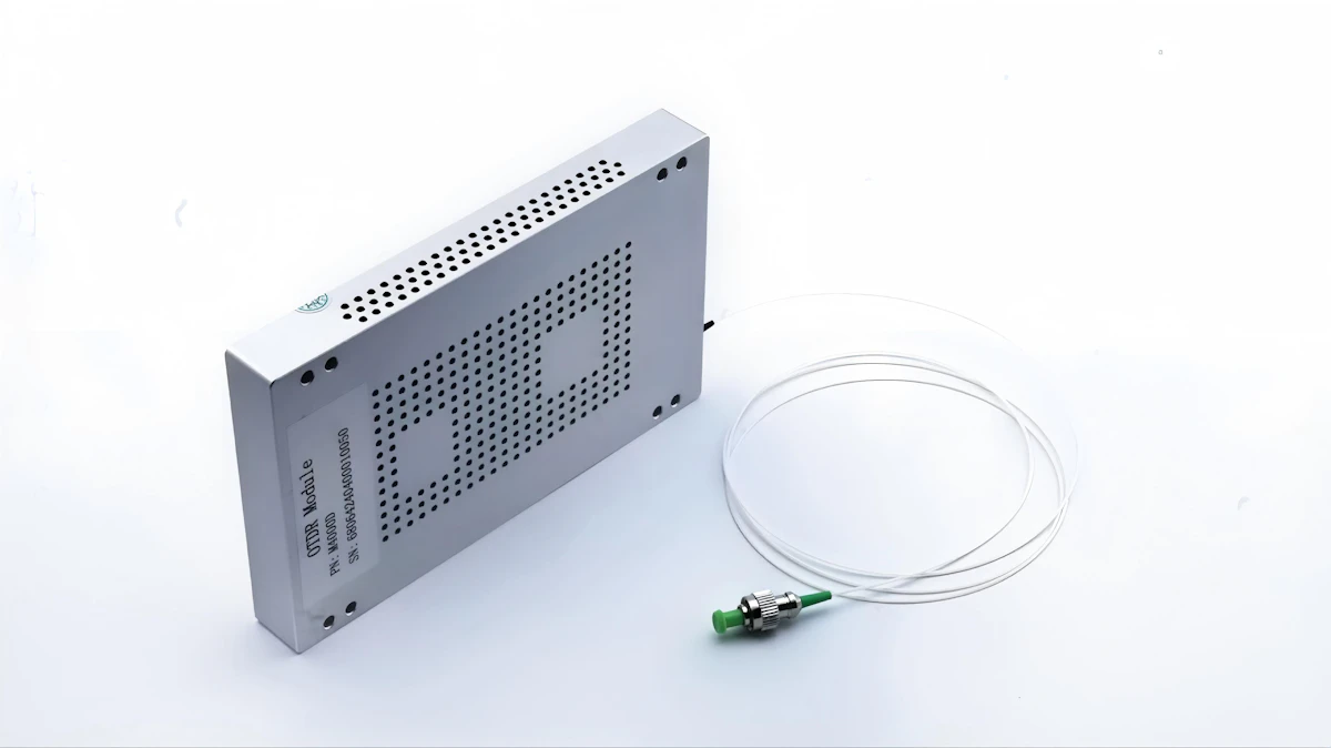 MF800 4G modem open next to the adapter board before cutting