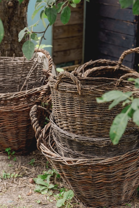 Panier tressé artisanal