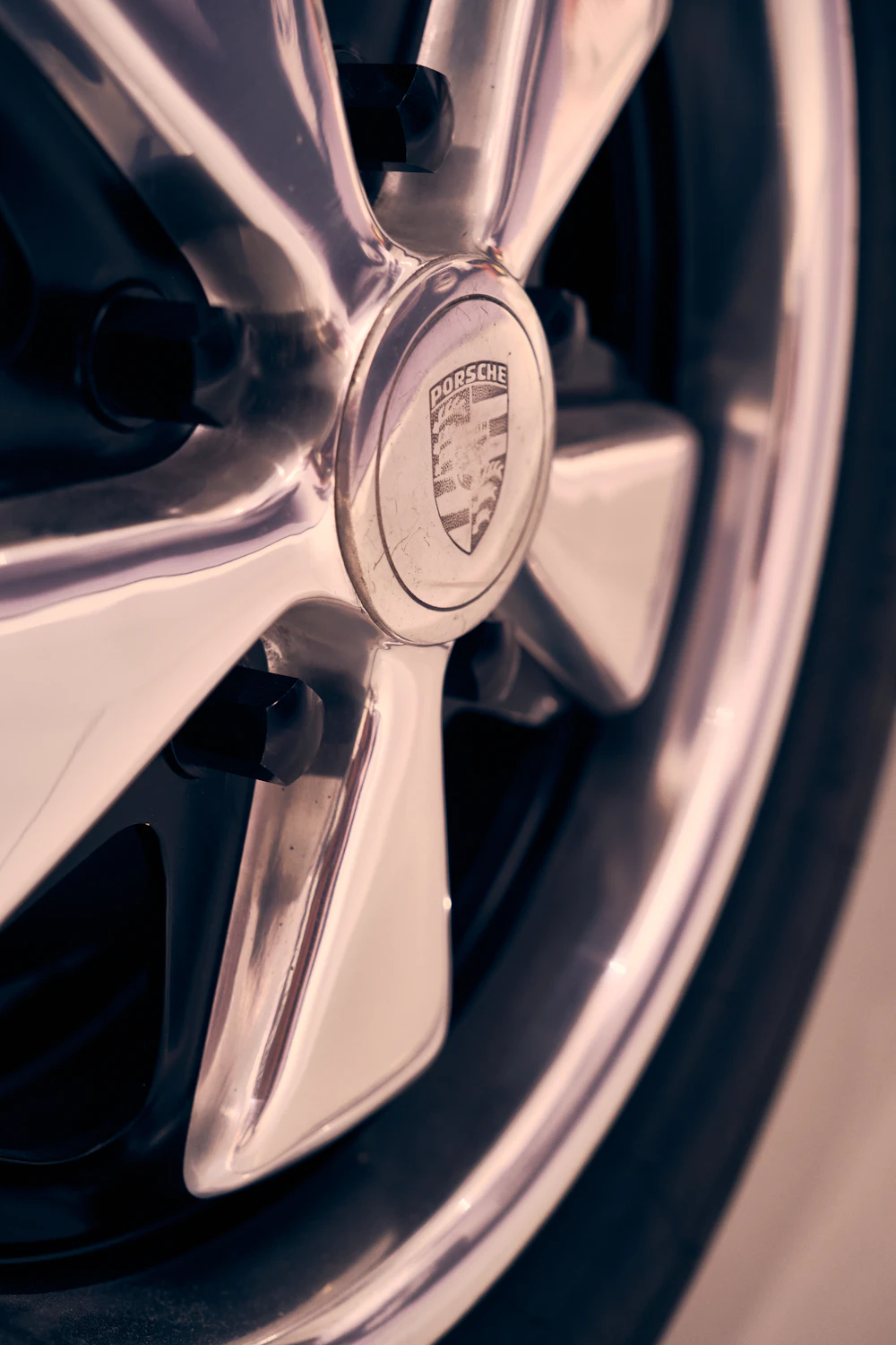 Polished chrome wheel — sample before placeholder