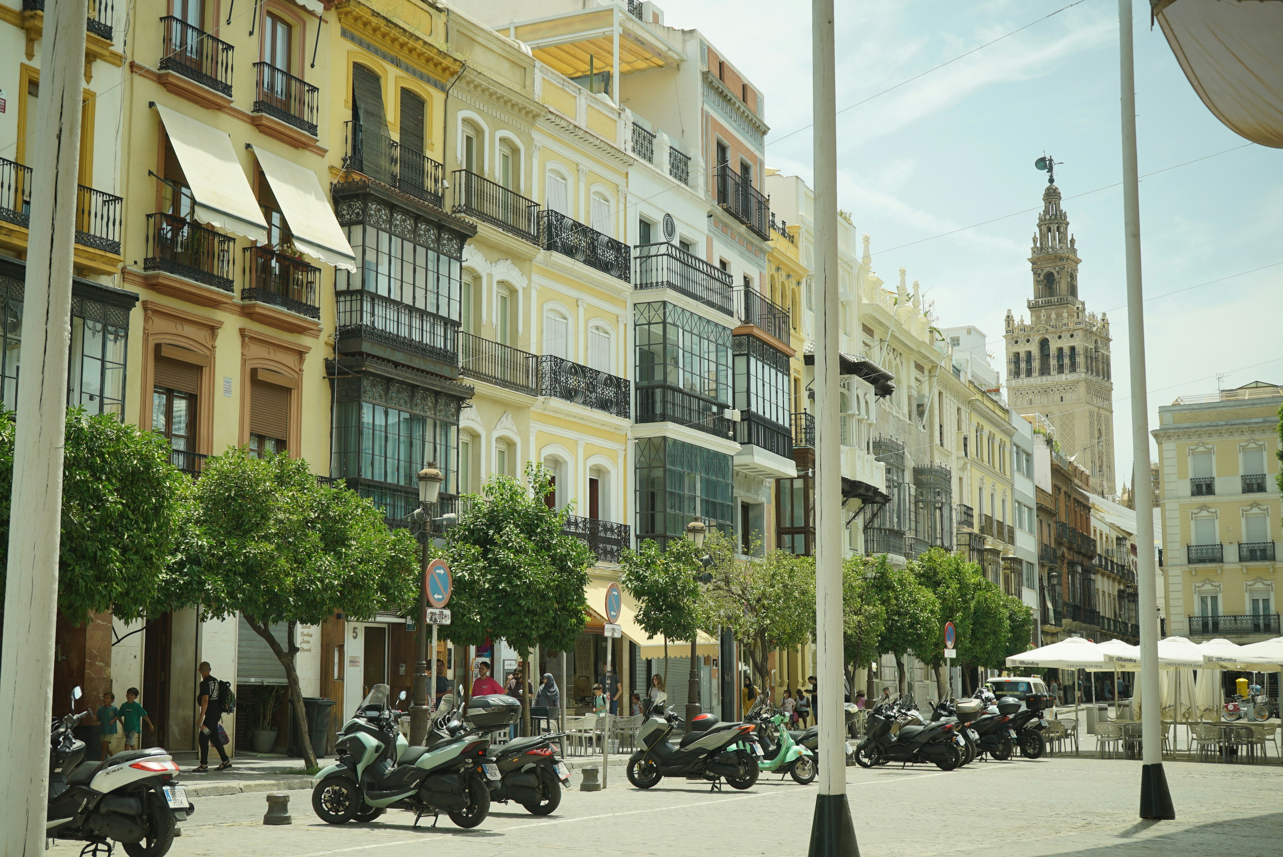 083 Avenida la Buhaira