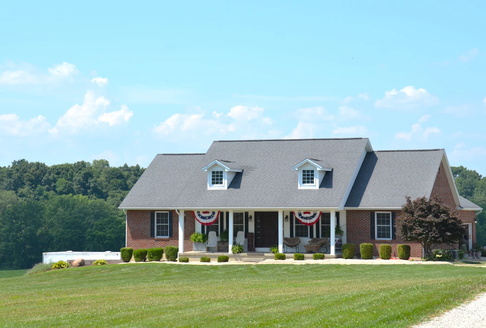 A junior lien taken to buy the property can be paid off in a limited cash out*
