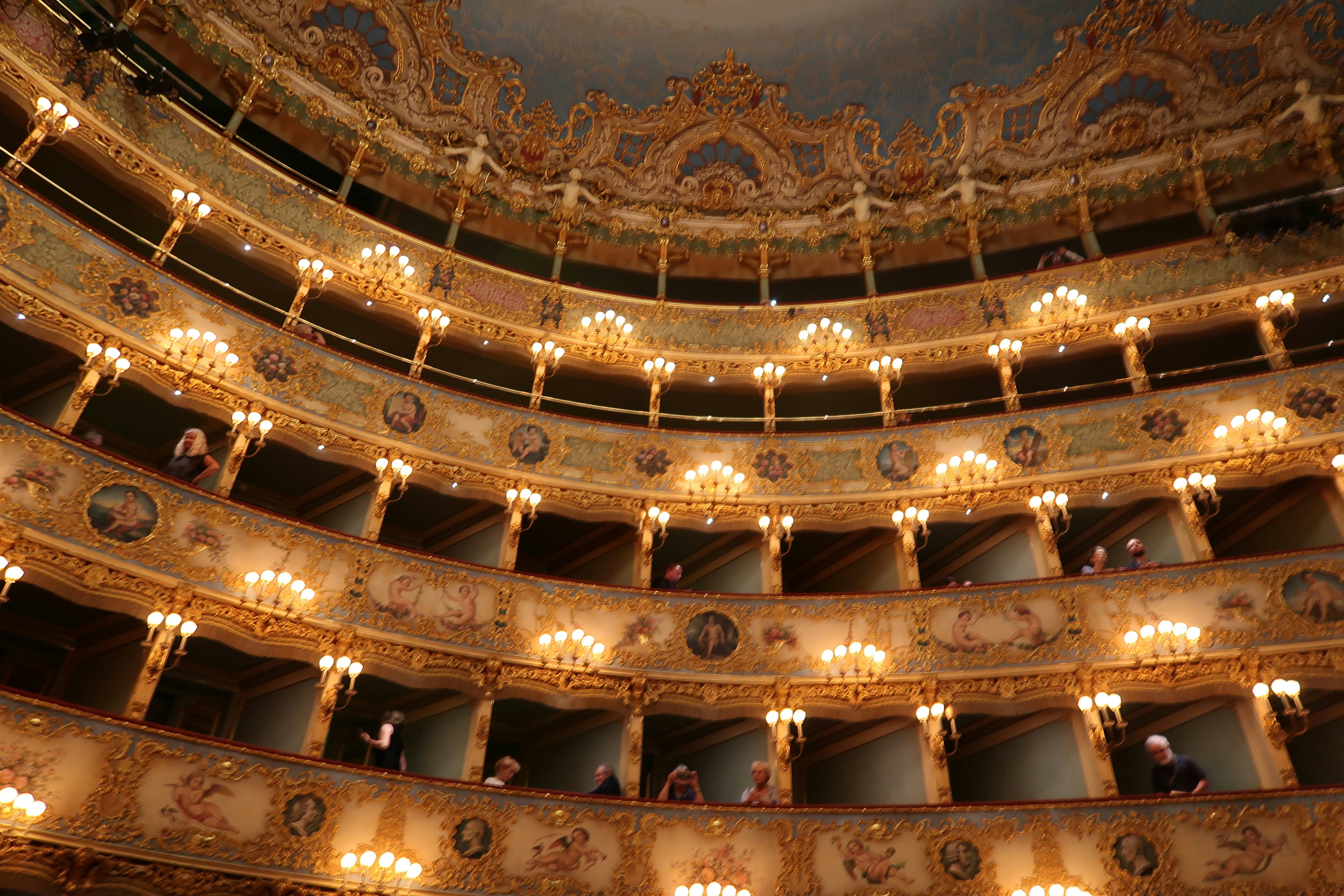 opera
