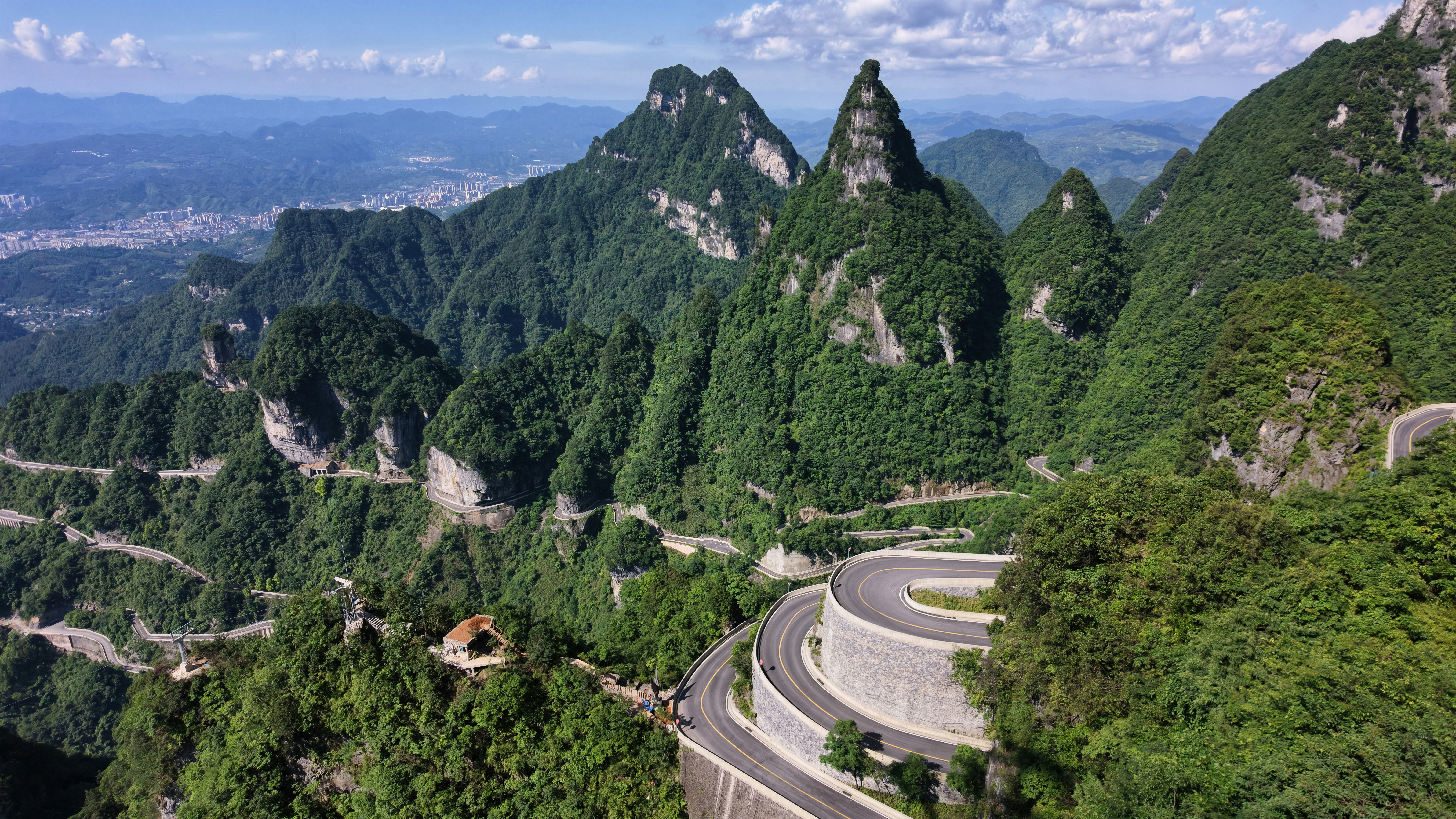 Tianmen Mountain: una carretera que parece dibujada – Zhangjiajie