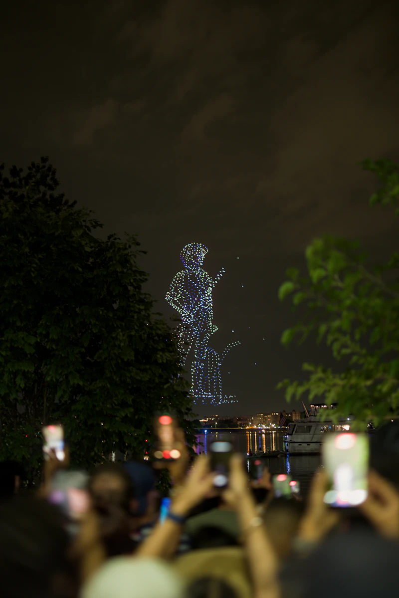 Villiers-le-Sec : des drones pour remplacer les feux d'artifice