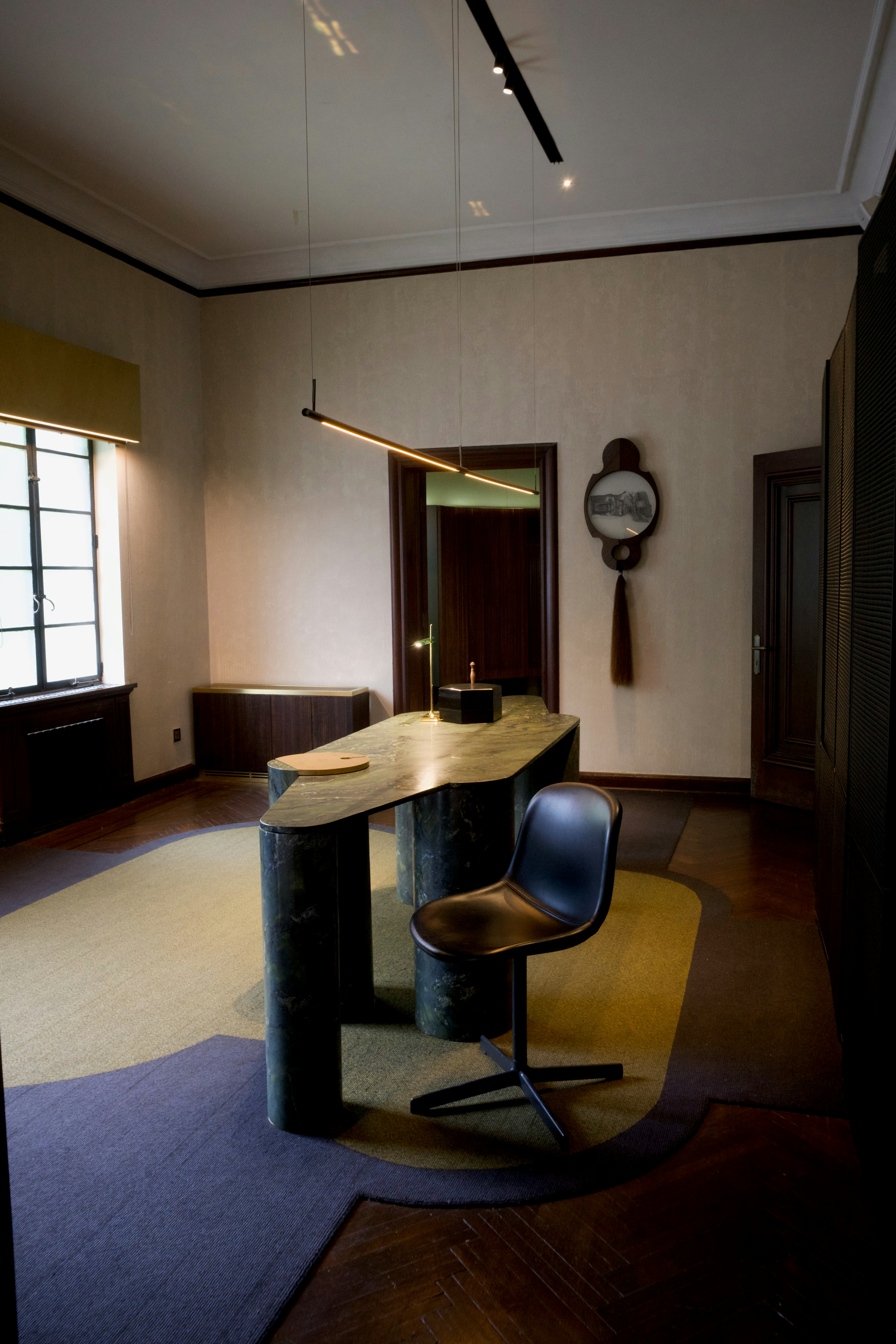 modern architecture office desk, wallpaper, Best Software for Architecture Design: Top Professional Tools 6