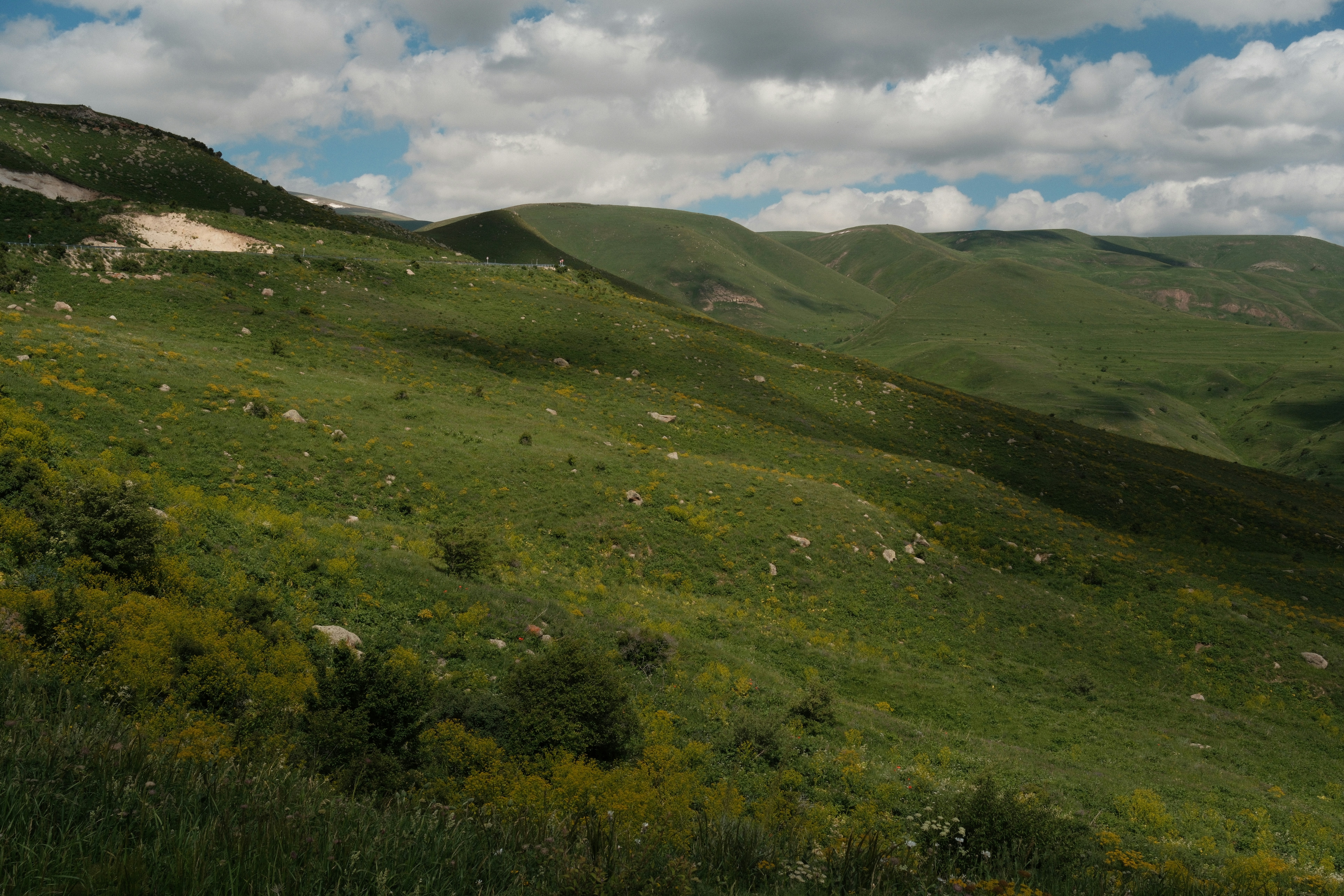 A Wonderful Trip to {{{destination}}} for mid-range budget, group type, interested in