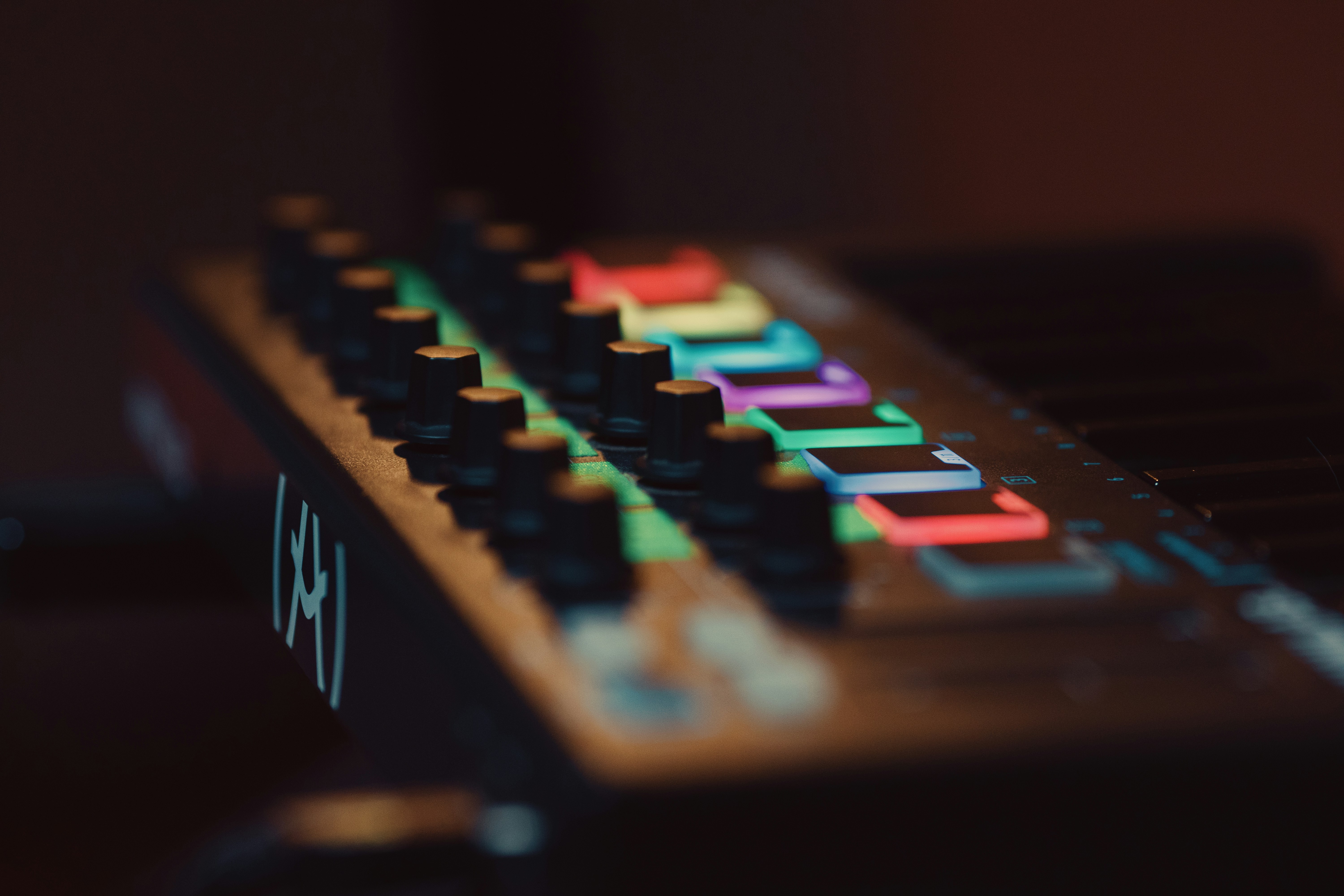 MIDI controller with illuminated controls