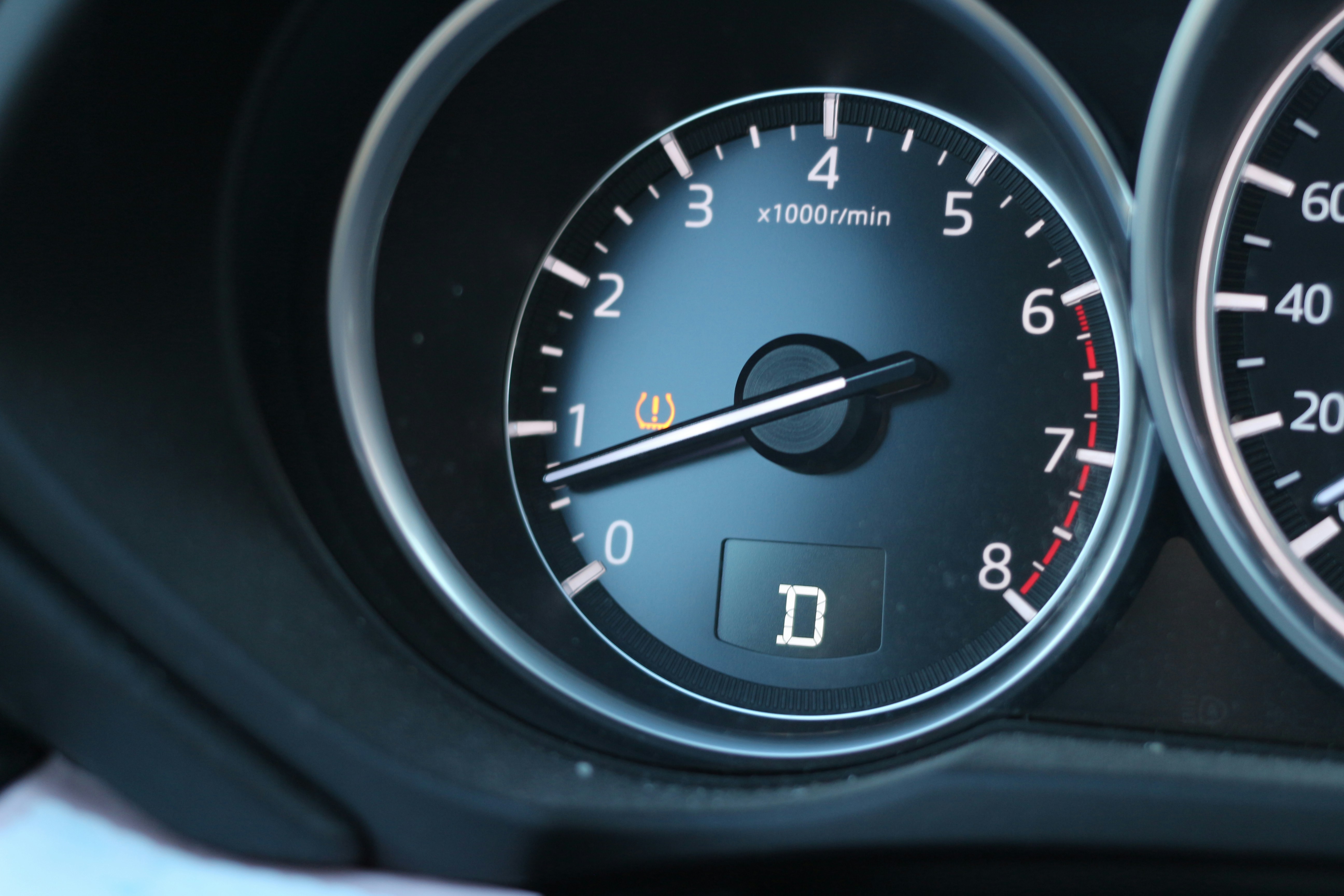 Flashing Check Engine Light: Urgent Warning & What To Do